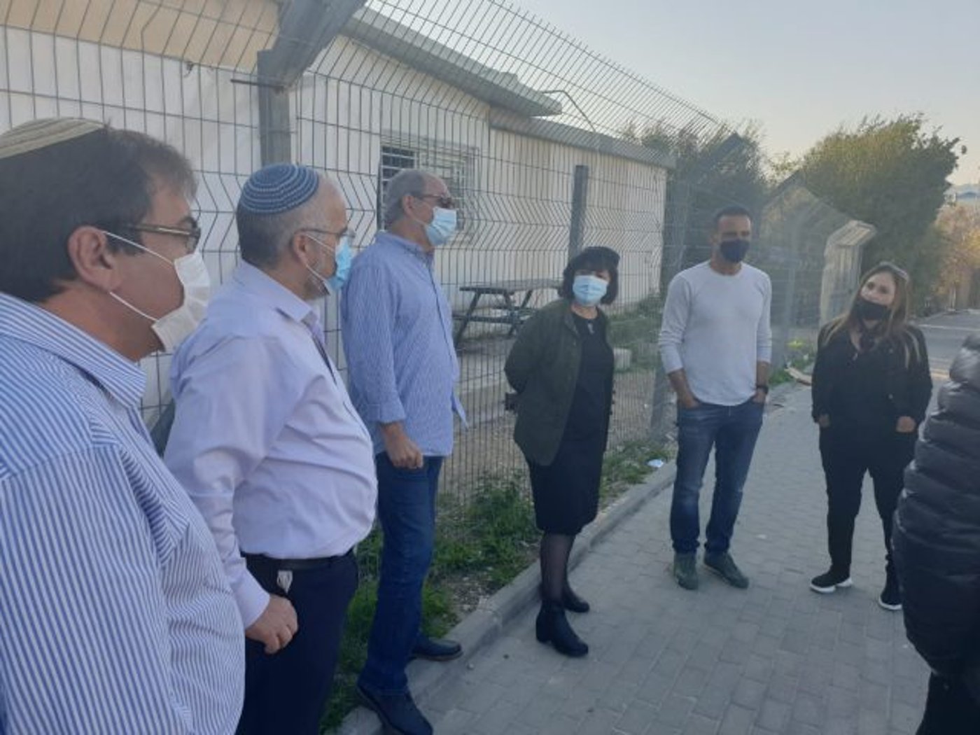 ראש העירייה בלוך בסיור בבית הספר אורות