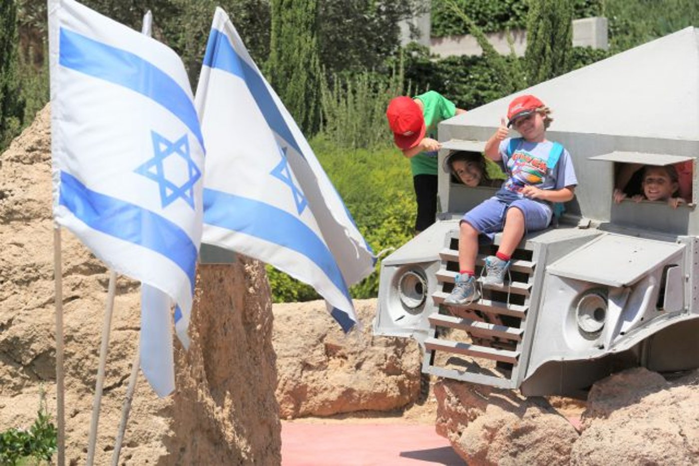 יד מרדכי (צילום גלעד קוורלציק)
