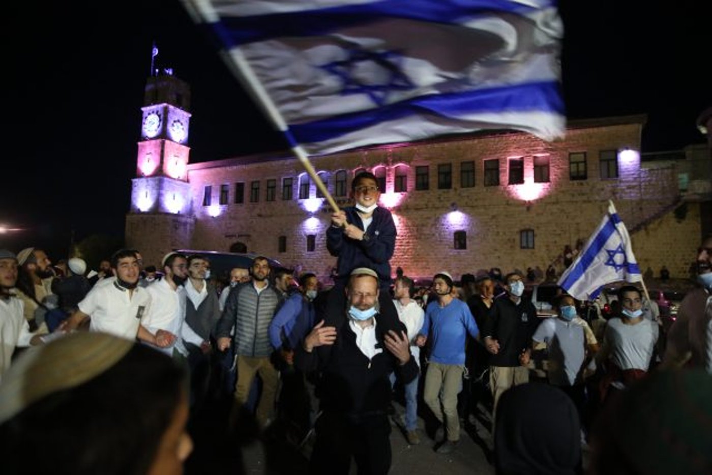 ביבשה, באוויר ובים: עם ישראל חוגג עצמאות
