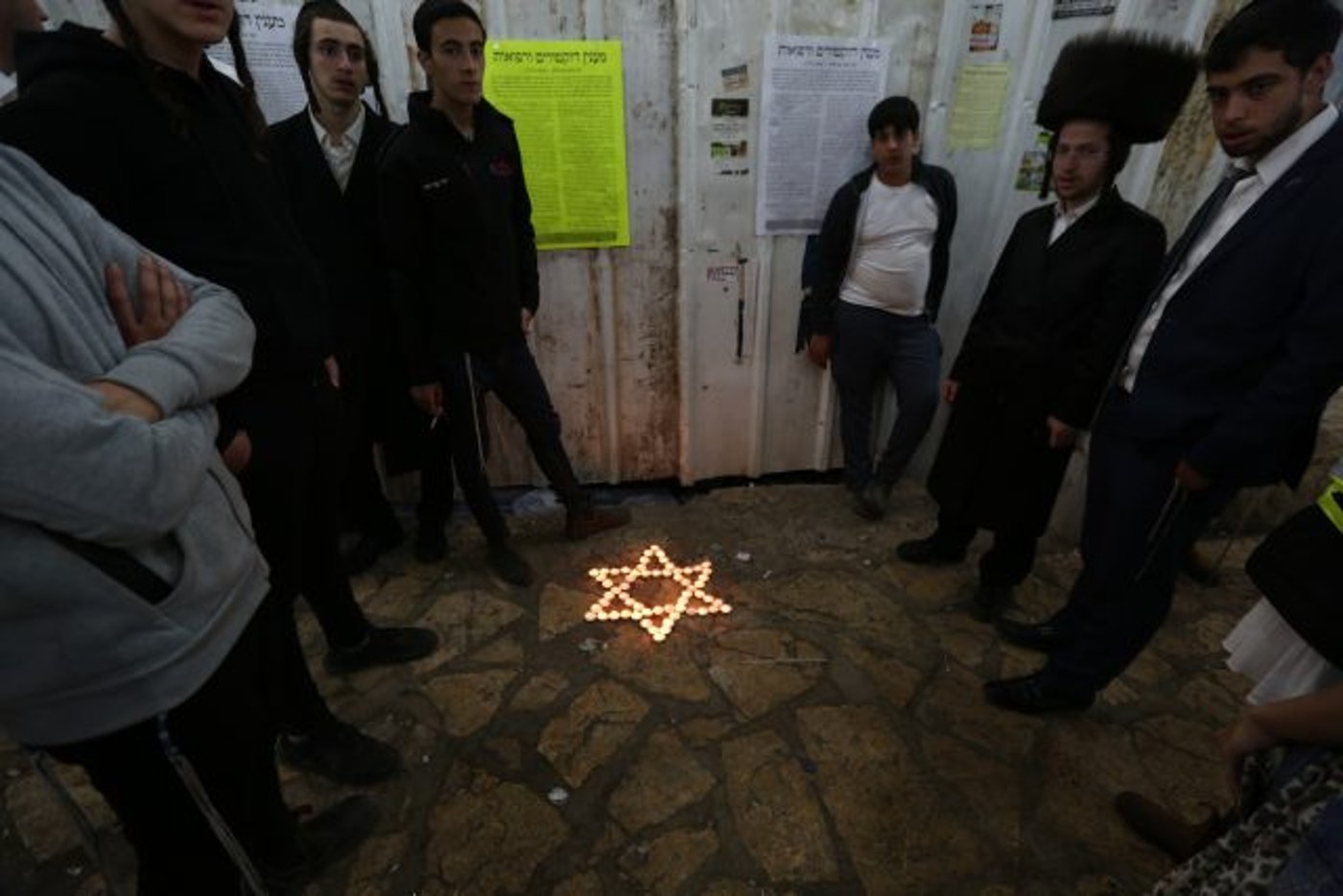 בתל אביב ובמירון: מדליקים נרות לזכר ההרוגים באסון