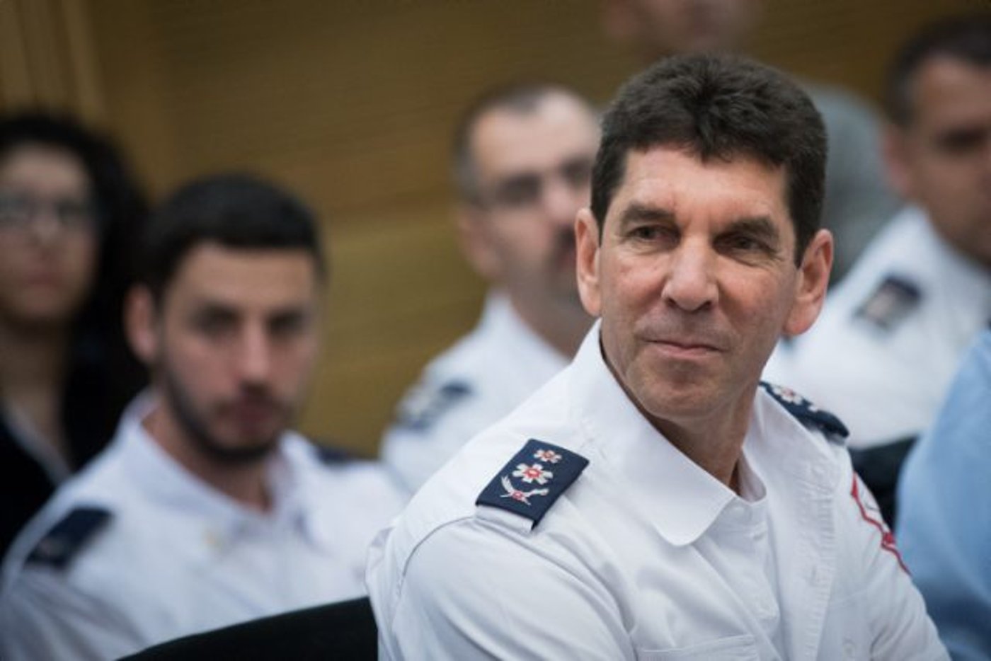 הישמרו לנפשותיכם. אלי בין
