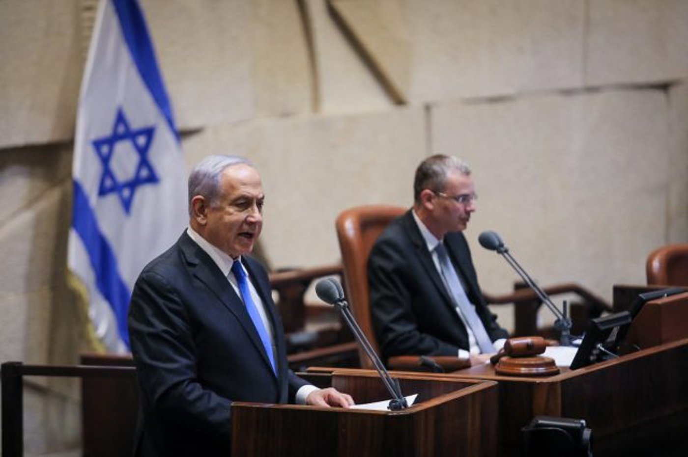 מחאות מול ביתו של בנט: "ממשלה של מחבלים"