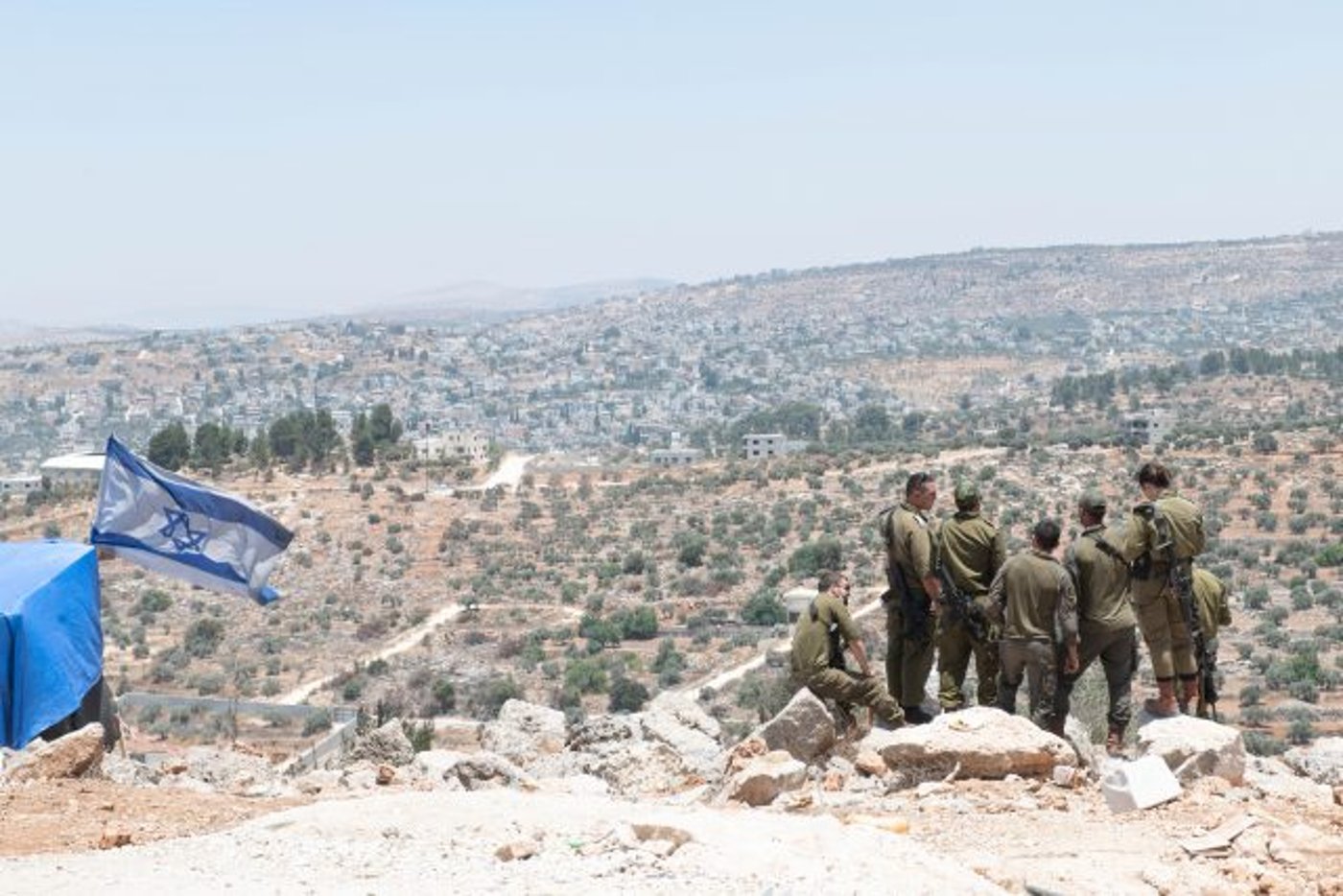 הנוף מהיישוב
