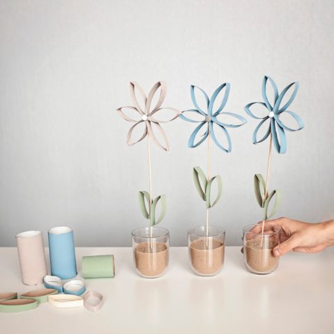 4 דברים להכין עם הילדים מגלילי נייר טואלט | DIY