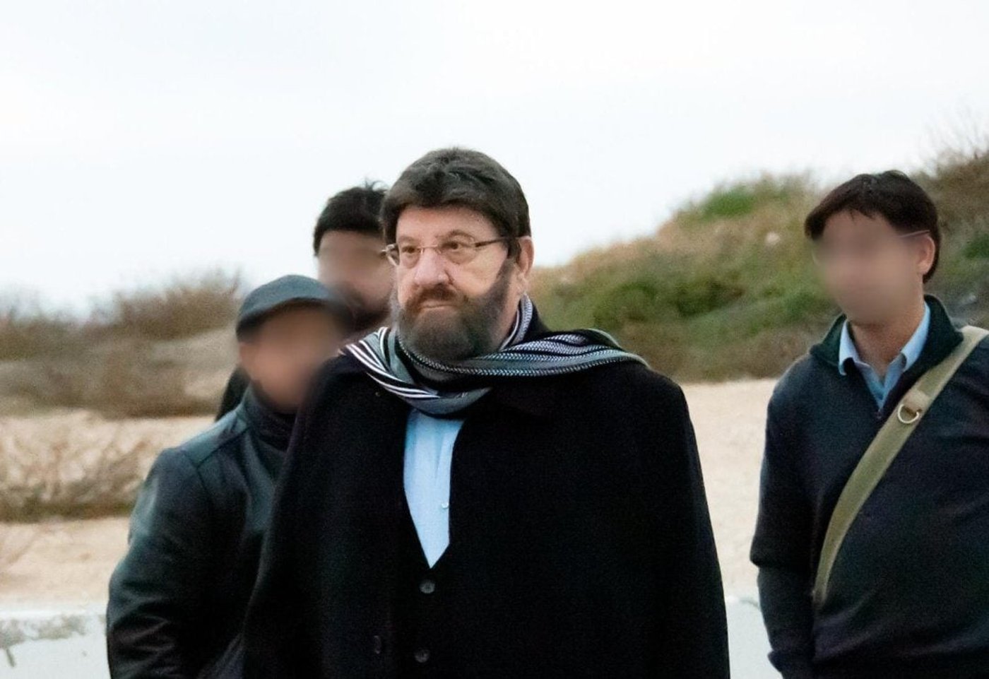 מזהים את האיש שהתלווה ליחידה מבצעית של השב"כ?