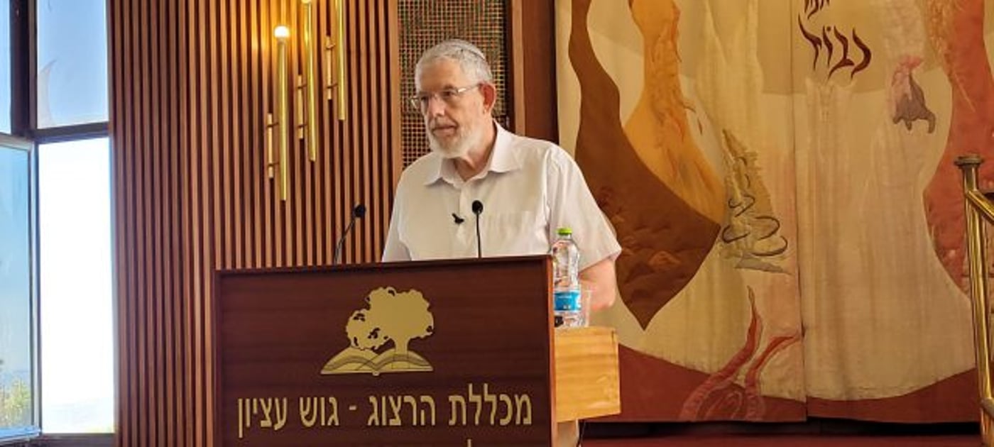 (הרב פרופ' יהודה ברנדס, ראש המכללה.