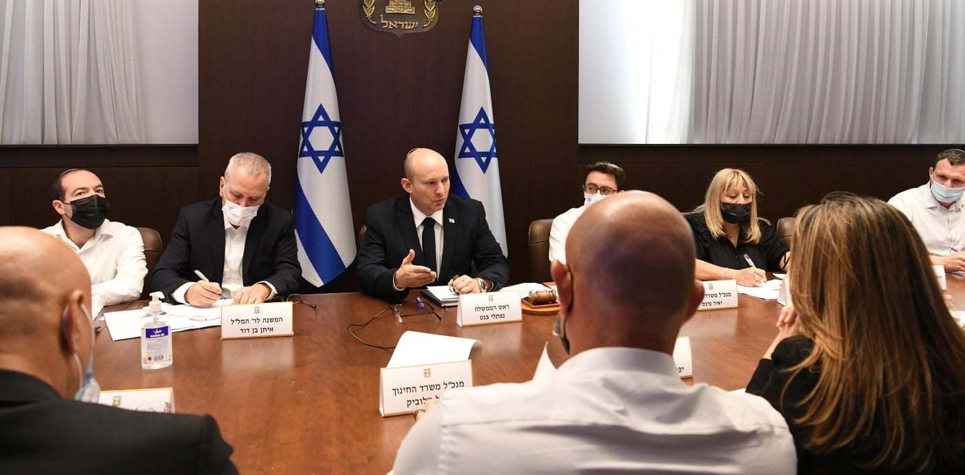 "בממשלה הזו אין אף אחד עם מנהיגות"