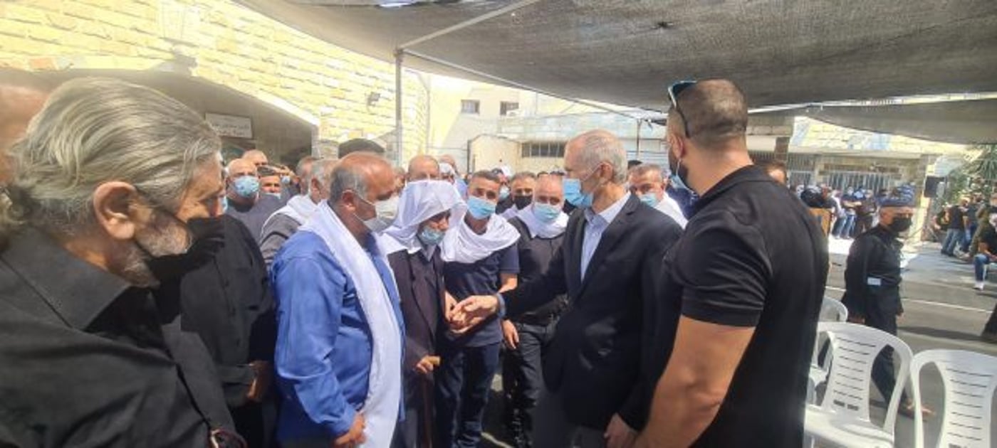 השר לבטחון פנים בר לב בהלוויה