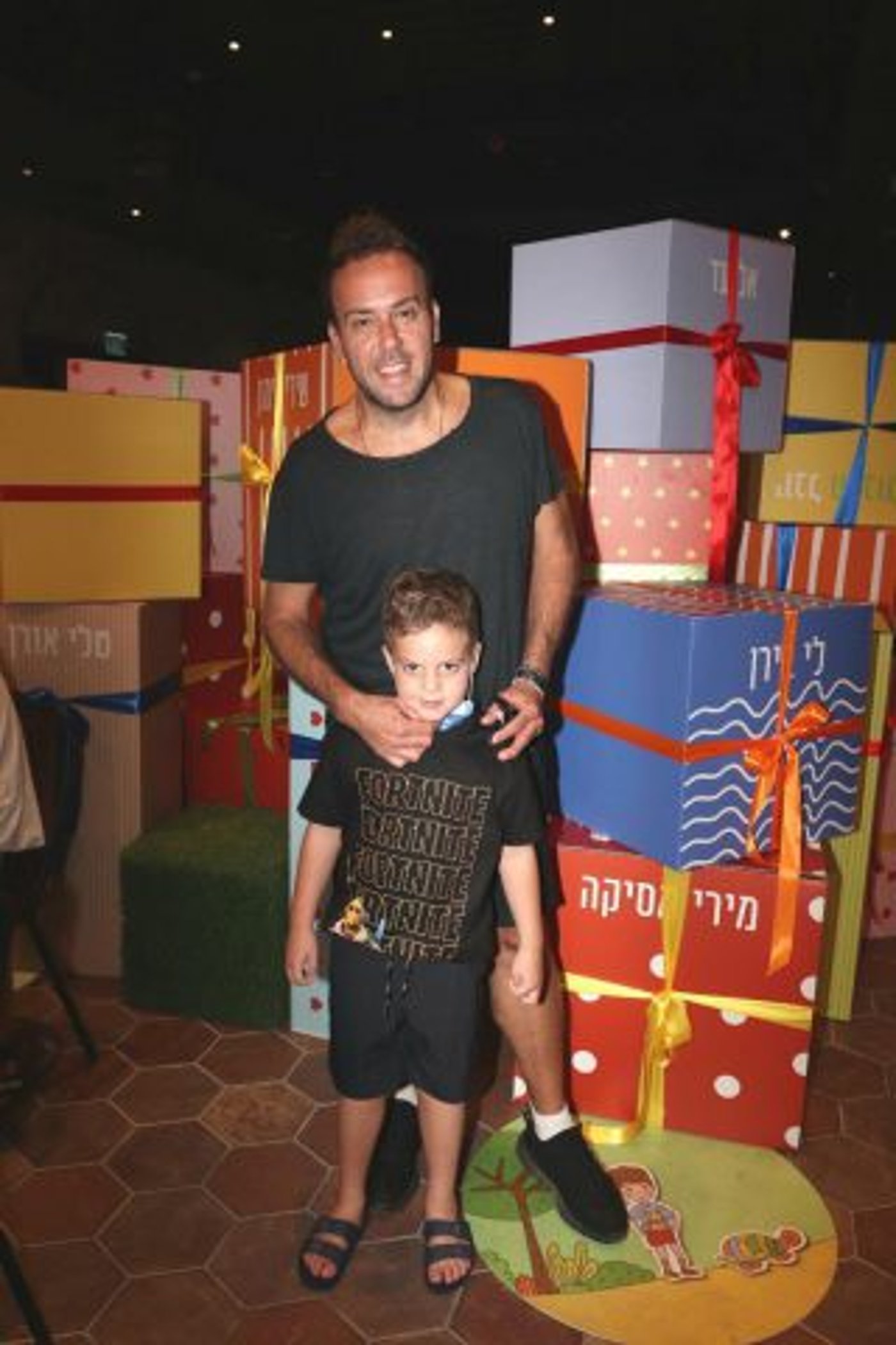 ניקי גולדשטיין