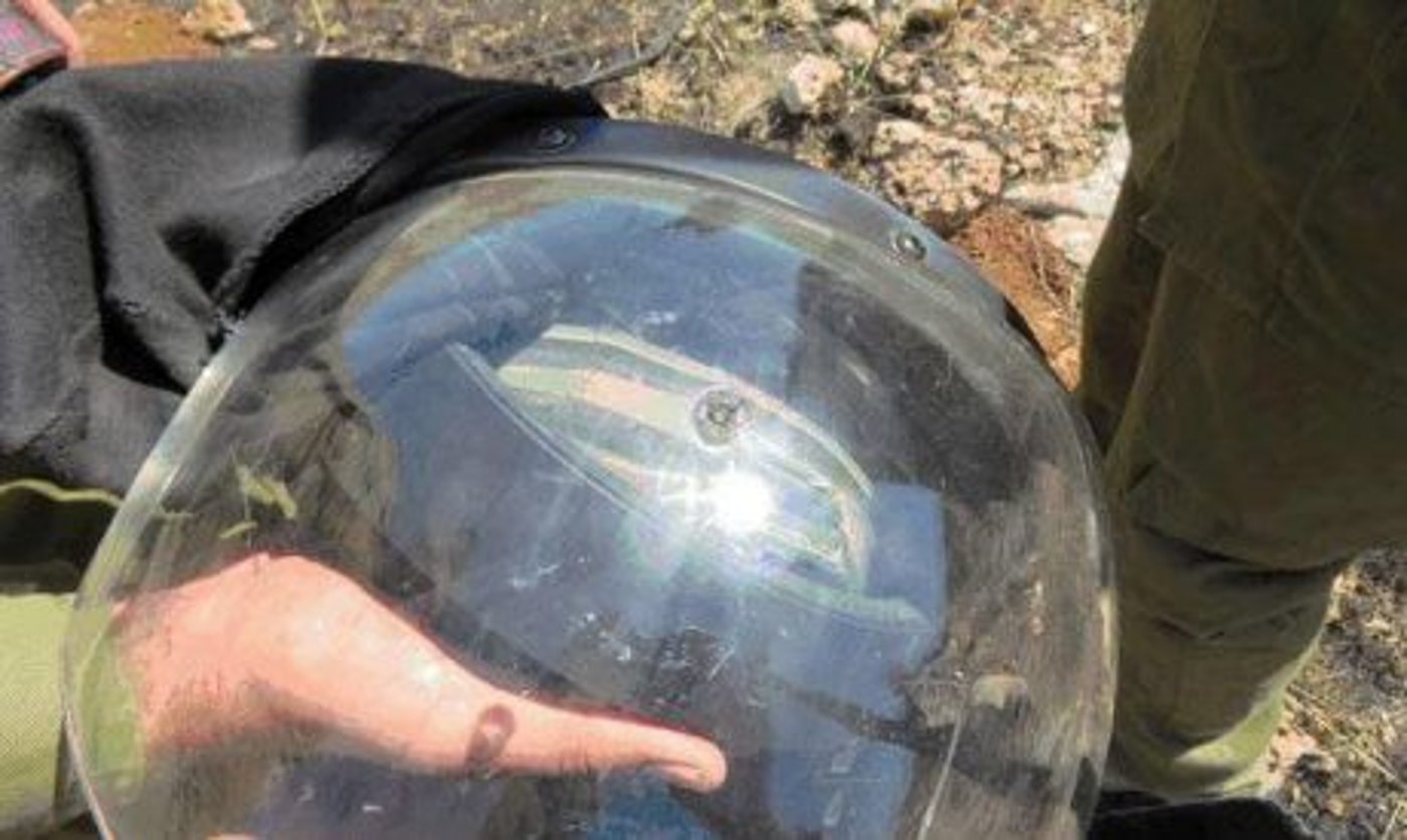 הותר לפרסום: השב"כ עצר מחבל שירה לעבר חייל