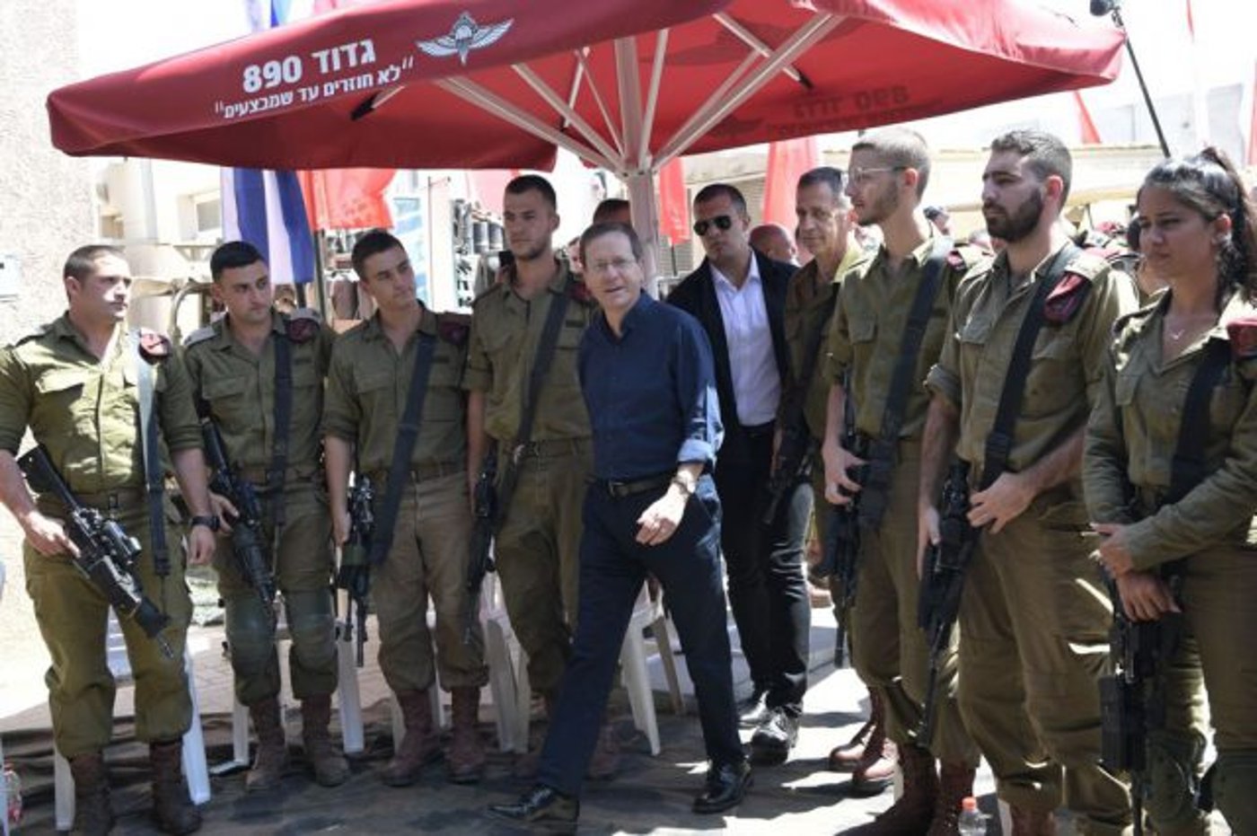 כוכבי: יש חופש להפעיל נשק כל פעם שיש איום