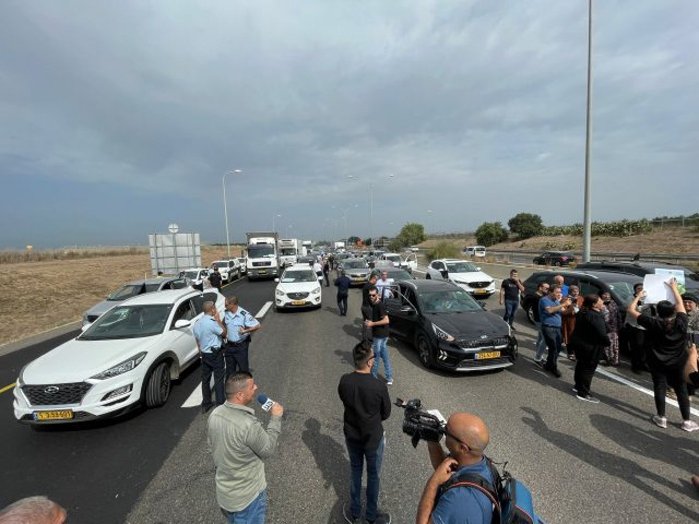 שיירת המכוניות בכביש 6 (הרשימה המשותפת)