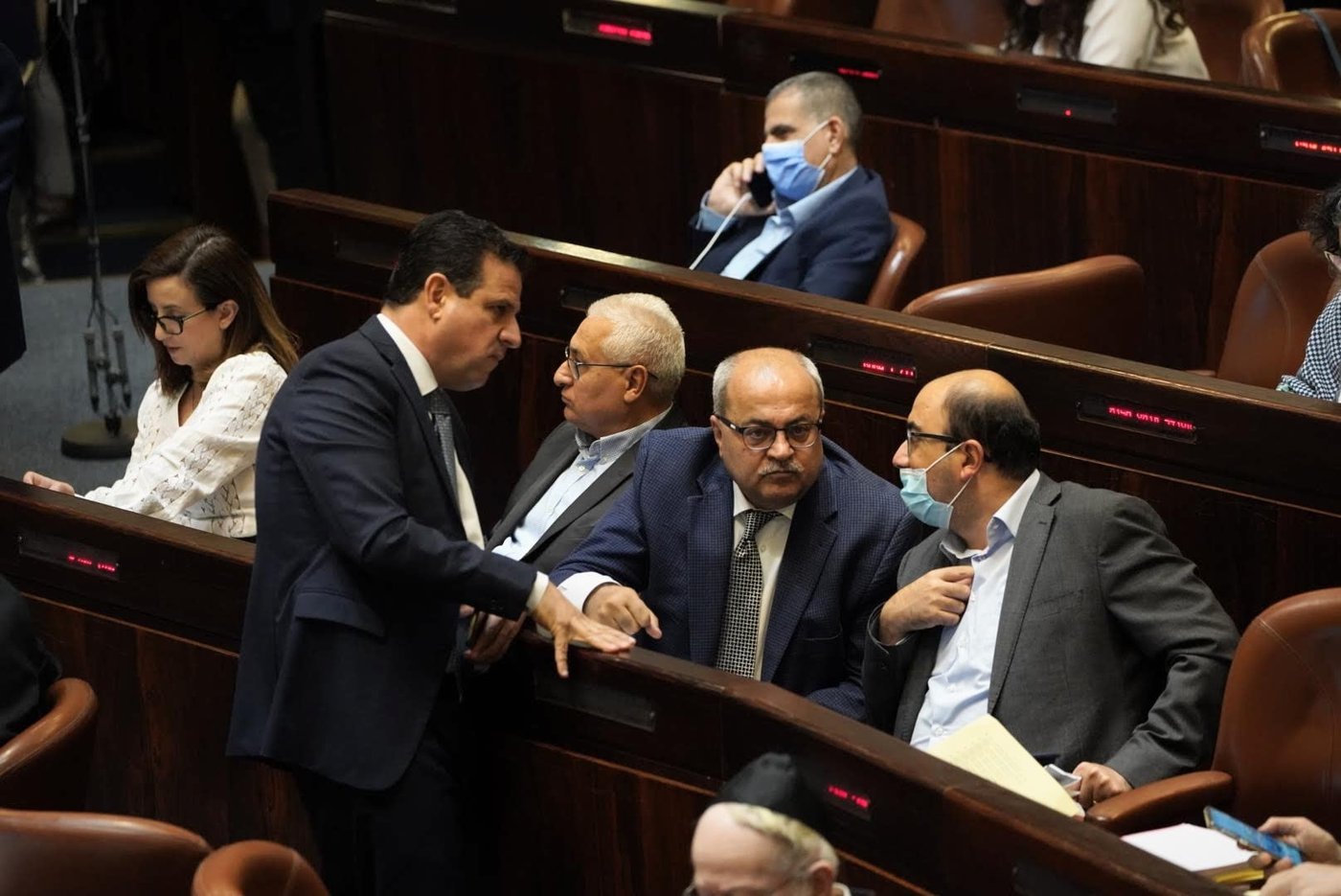 חברי הרשימה משותפת ליד ח"כ זועבי ,ארכיון