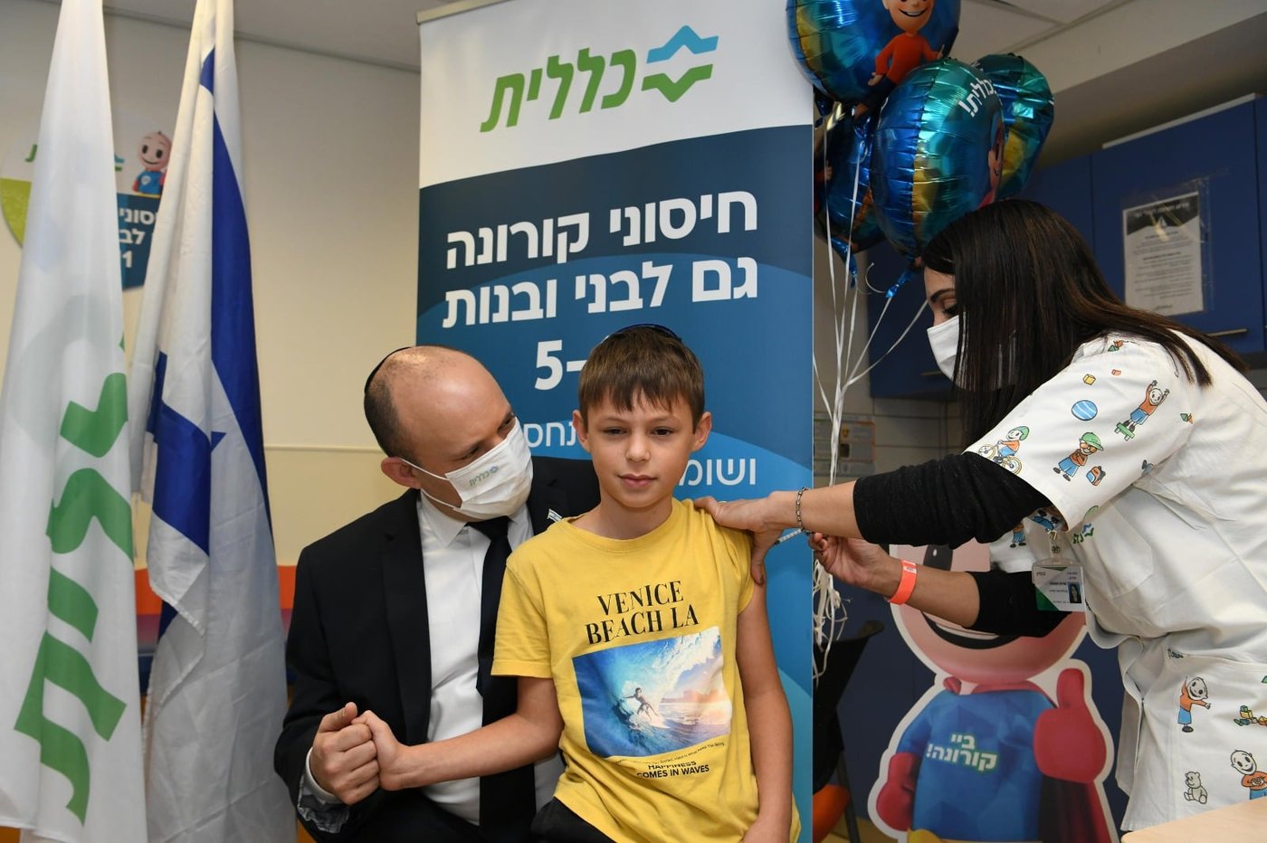 דוד בנט מתחסן לקורונה