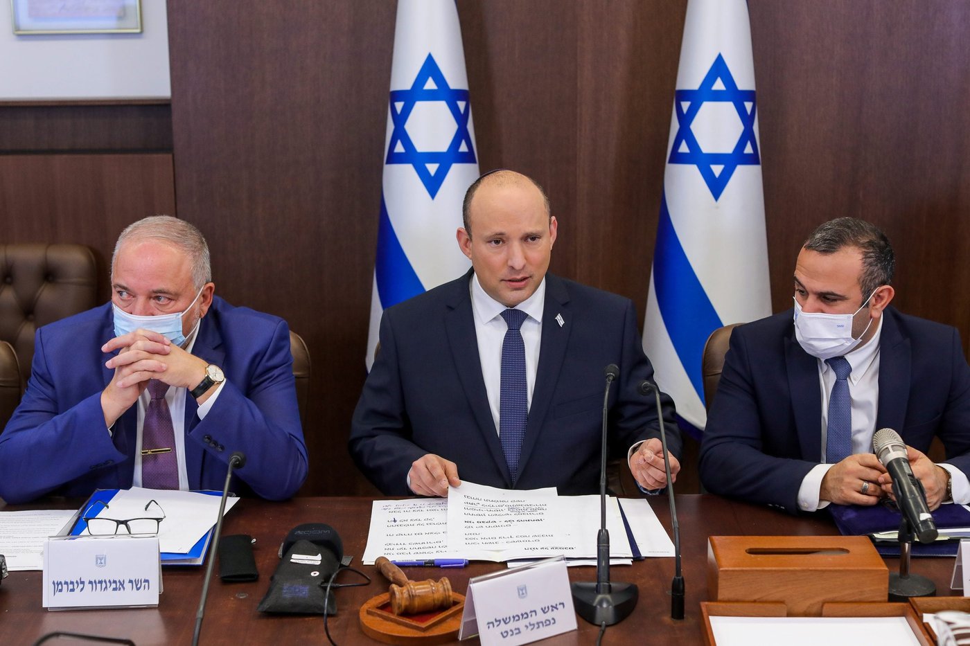 כשלפיד אמר: קבינט קורונה צריך להתכנס כל יום
