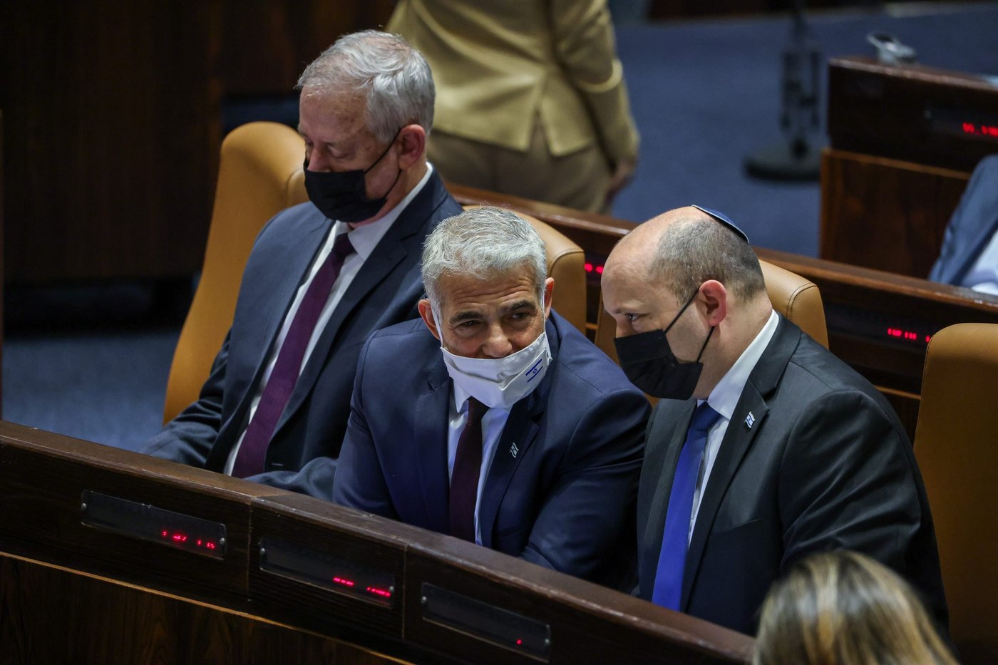 בנט, לפיד וגנץ