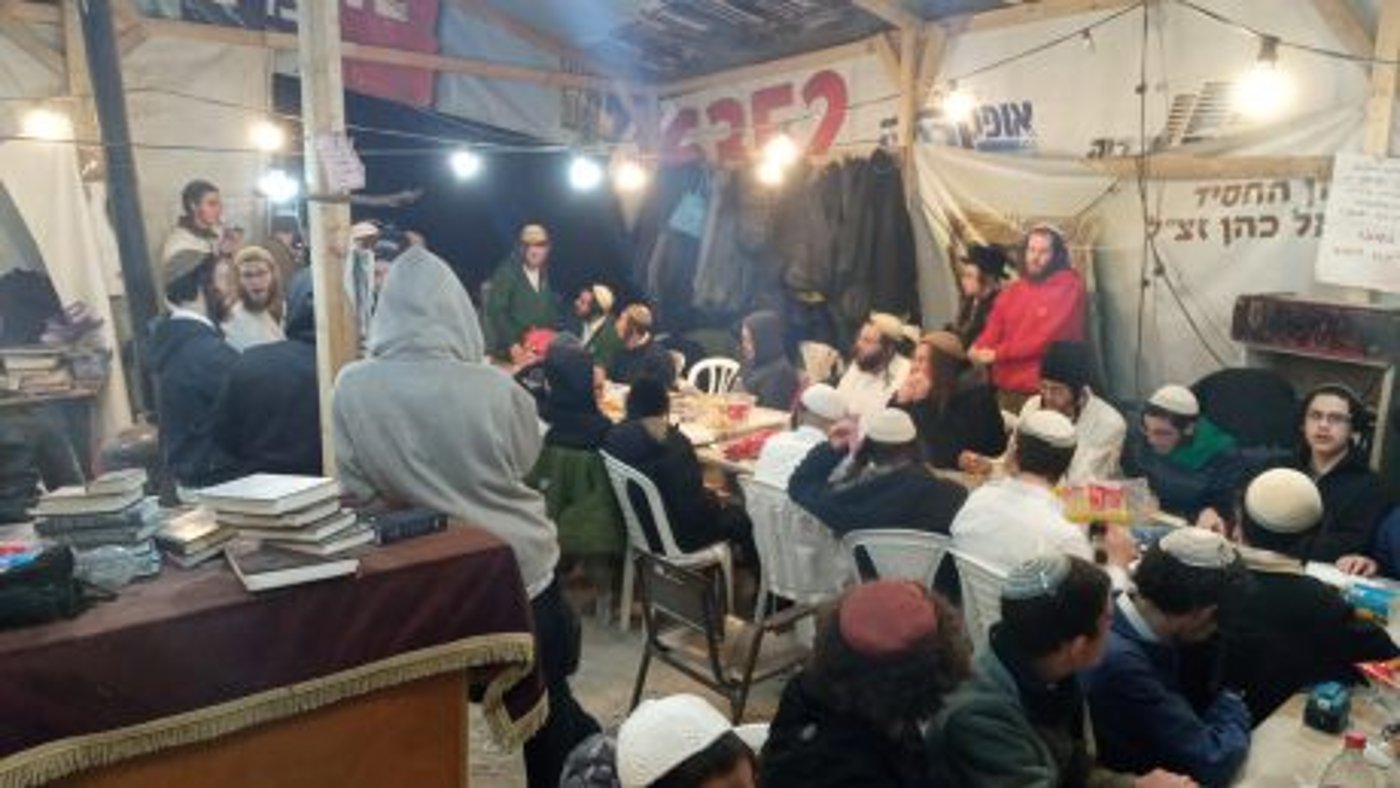 בצל סכנת הפינוי: מעל 100 איש במלווה מלכה בחומש