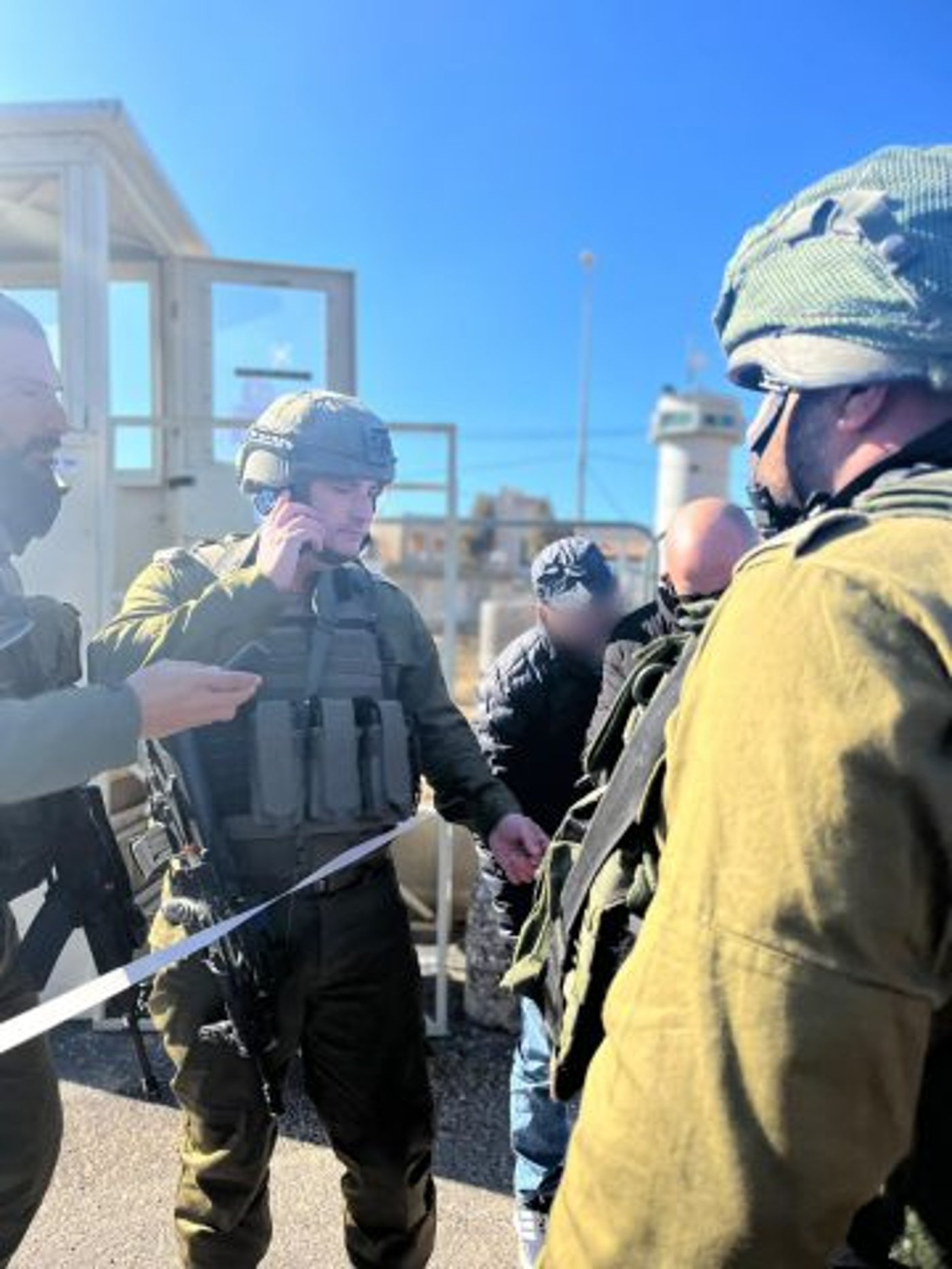 סוכל פיגוע דקירה בצומת גוש עציון