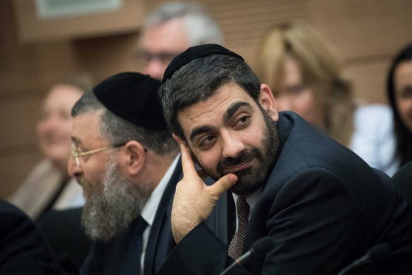 עוד שני ח"כים נדבקו: כמה חולי קורונה יש בכנסת?