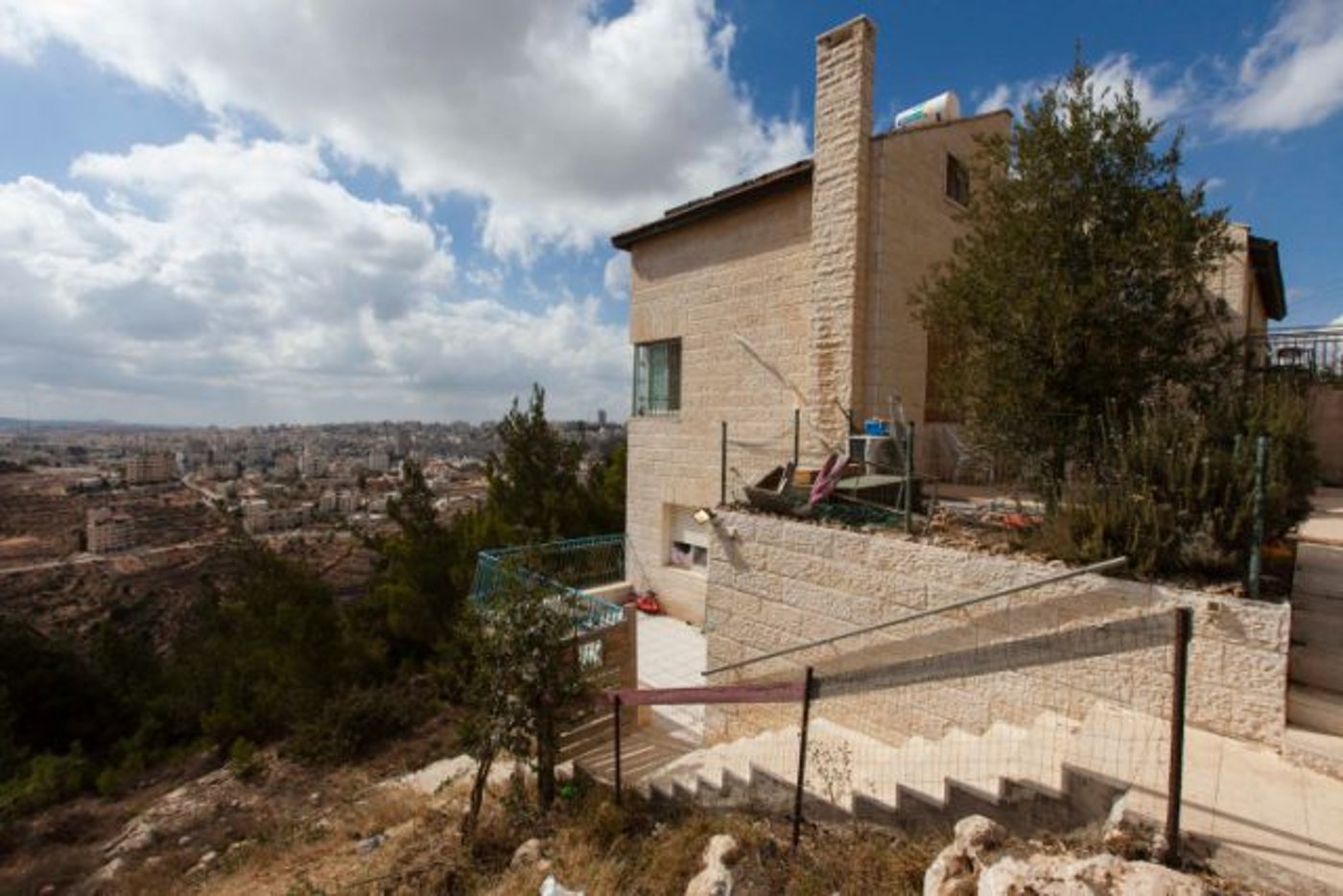 ממקימי היישוב פסגות
