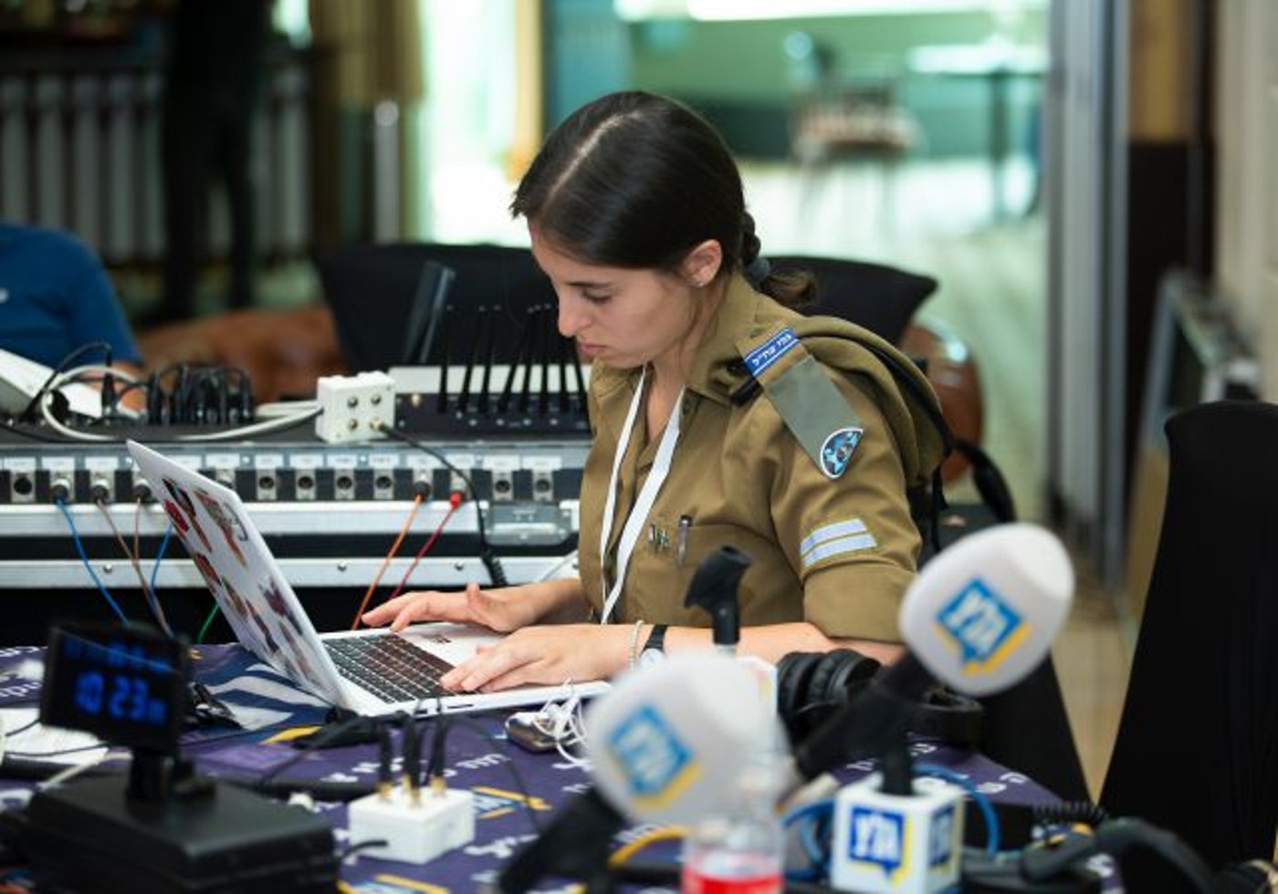 גיבוי מפתיע ממרצ: לא אוהב את ההדחה של ברדוגו