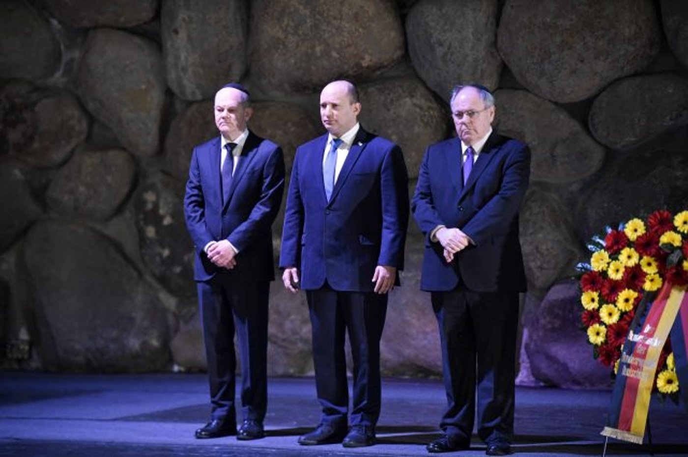 "חובה עלינו כמנהיגים לעצור את שפיכות הדמים"