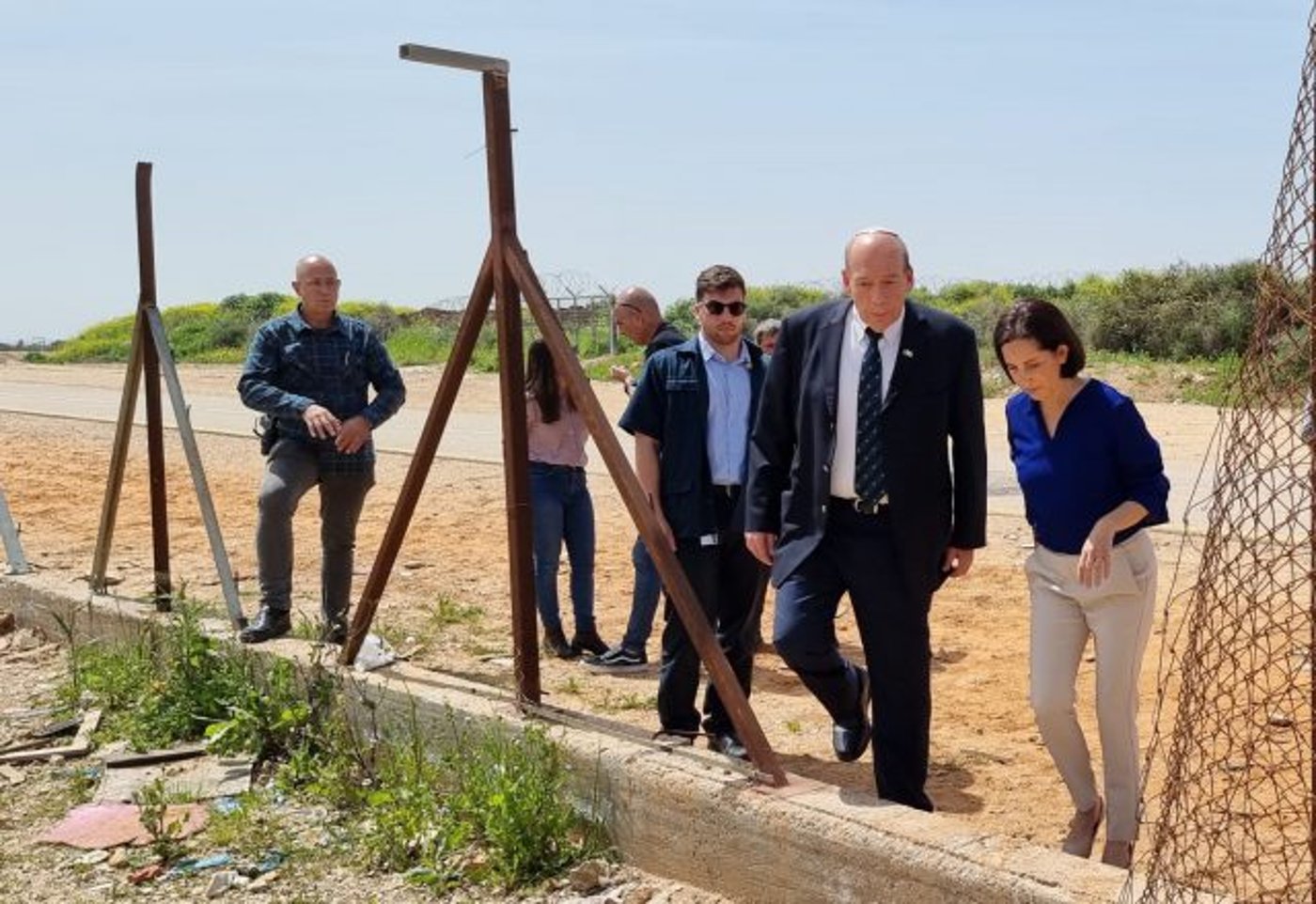 מבקר המדינה וראש מועצת דרום השרון בגדר ההפרדה