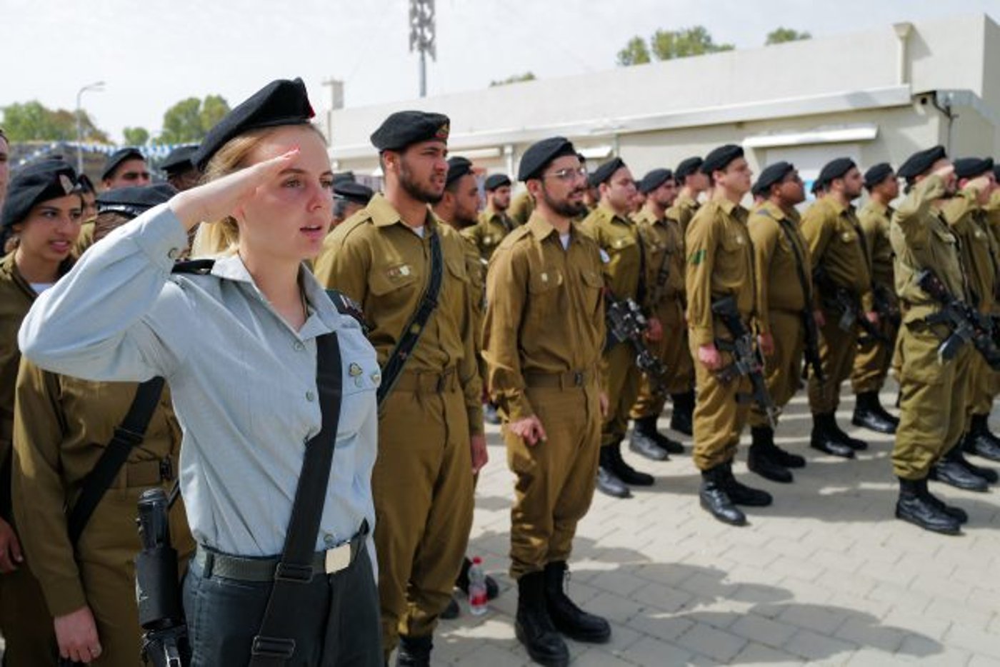נתון מטריד: כמה ישראלים שקלו לרדת מהארץ?