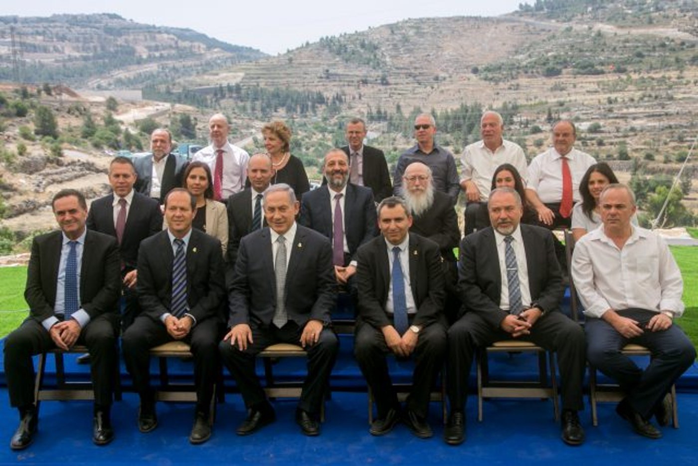 ישיבת הממשלה ביום ירושלים 2016, עין לבן