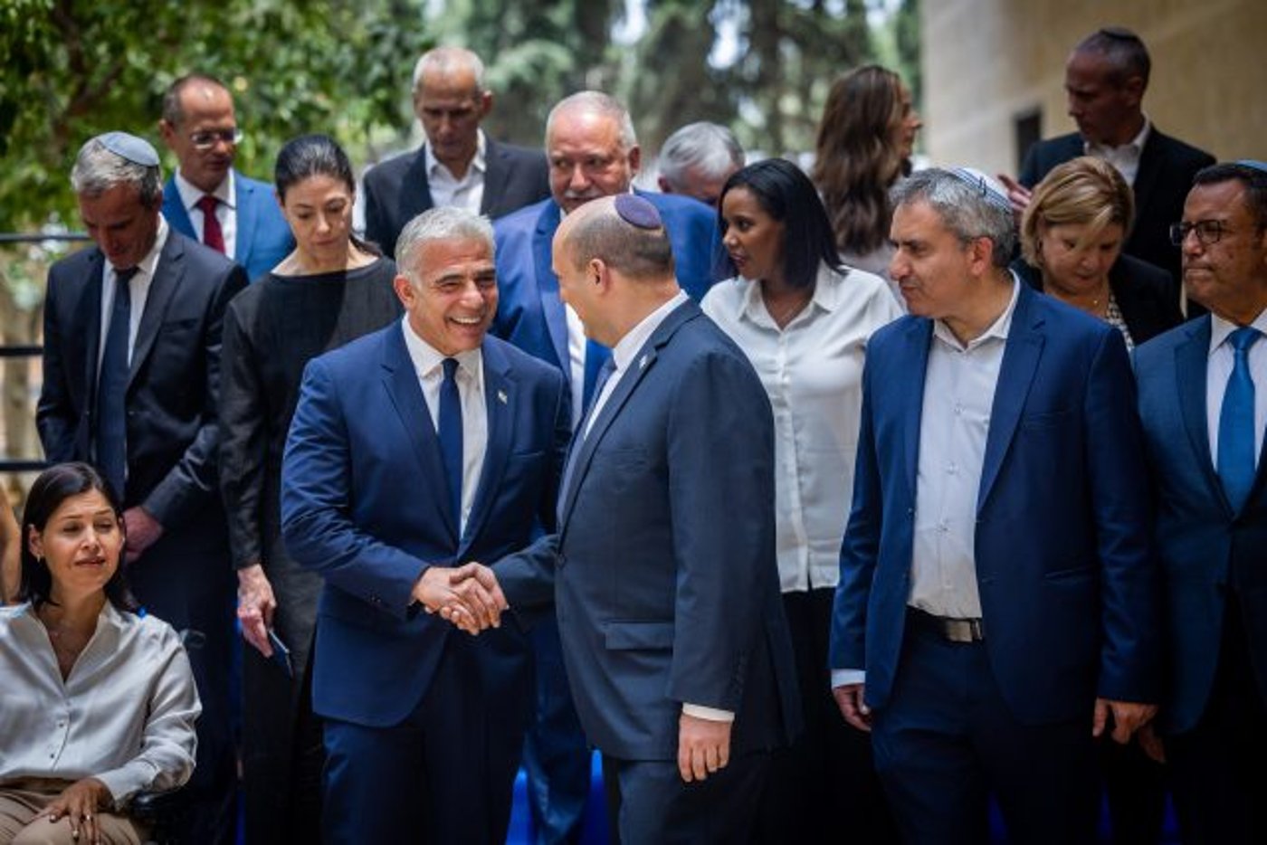 בנט ולפיד עם שרי הממשלה