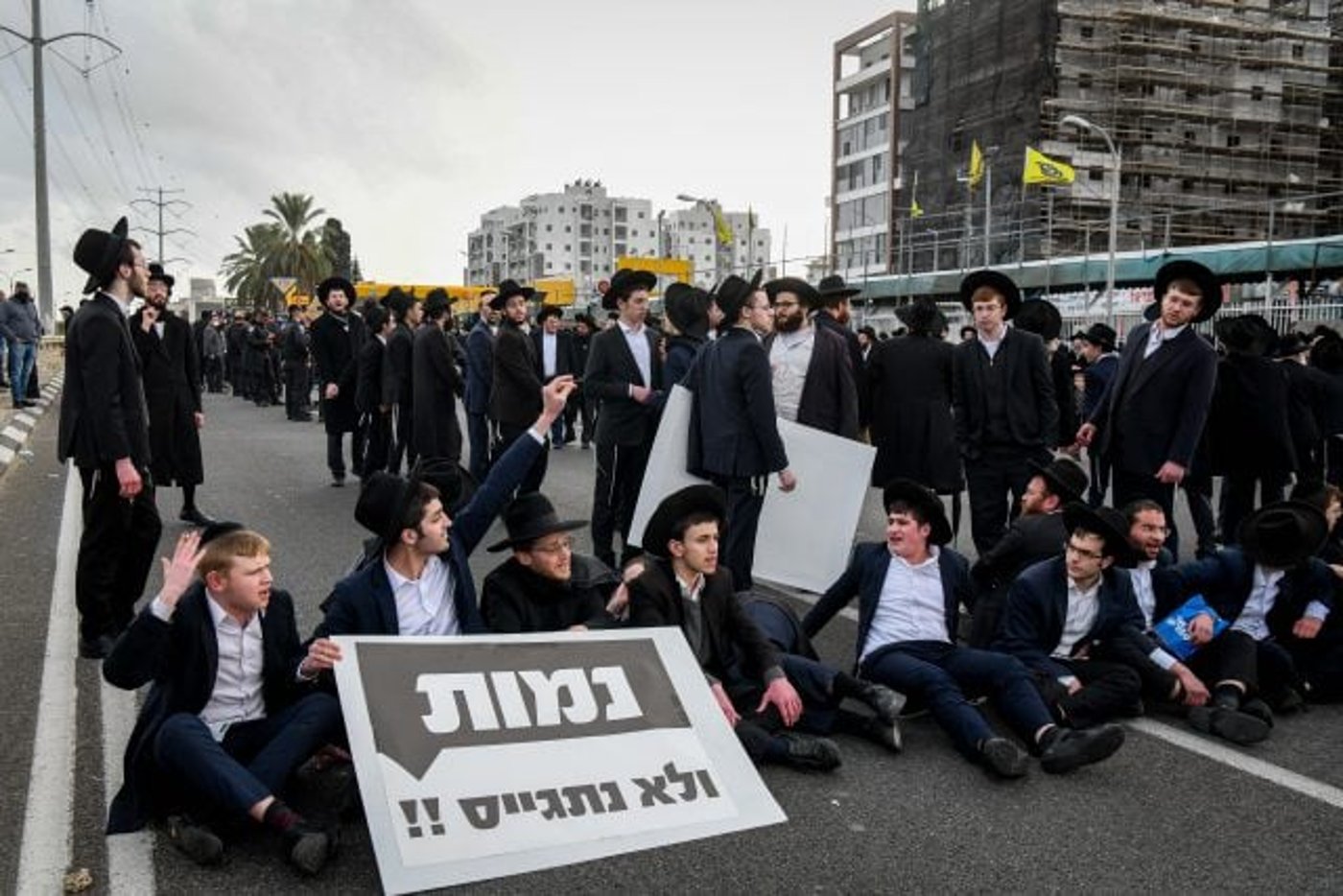 מפכ"ל המשטרה נפגש עם מנהיג הפלג הירושלמי