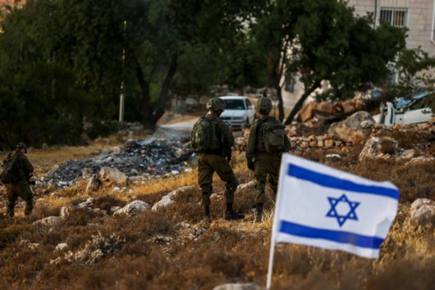 כוחות צבא ומשטרה פועלים נגד המאחזים החדשים