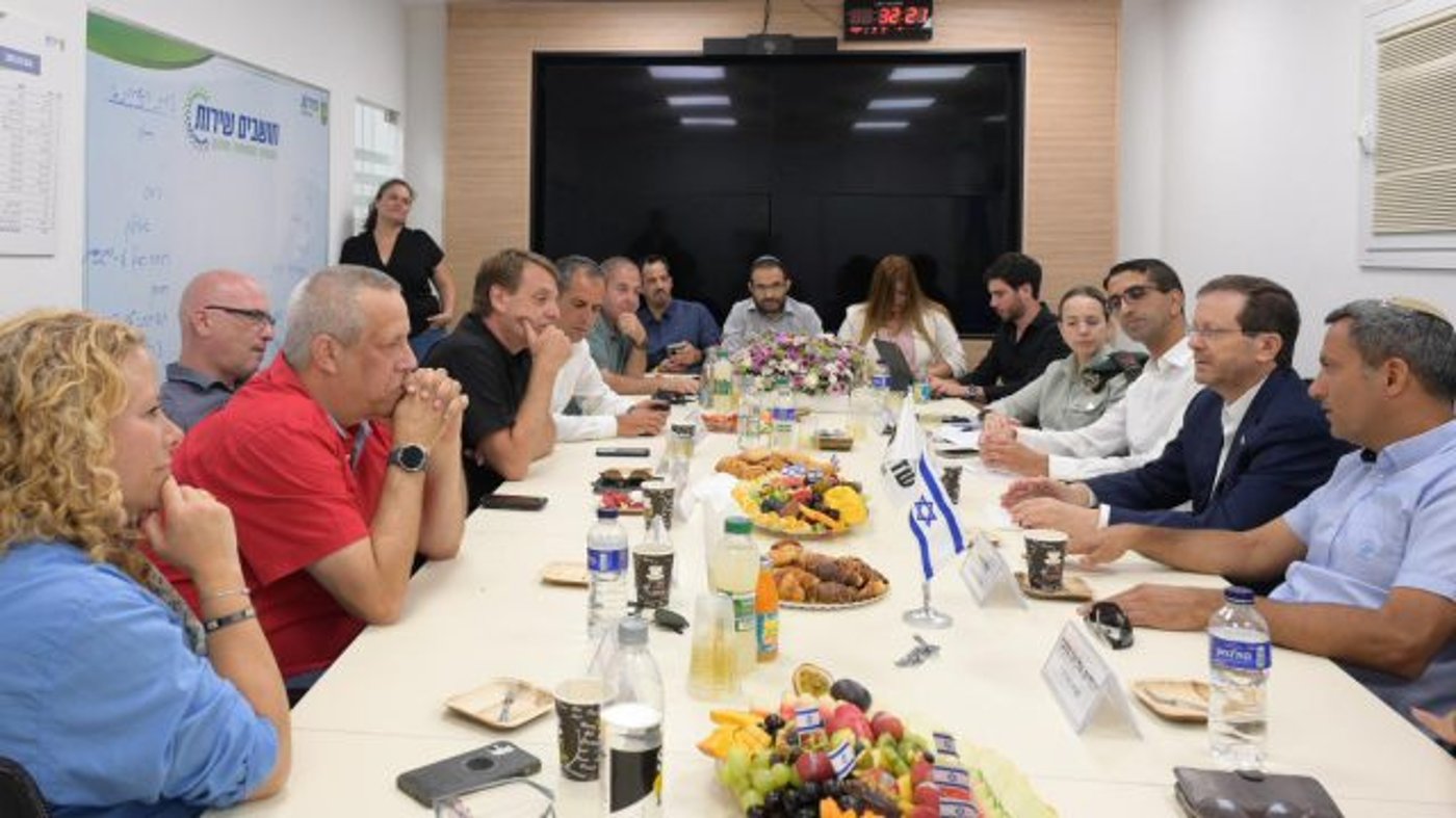 הרצוג בעוטף: "בלי האזור הזה, אין מדינת ישראל"