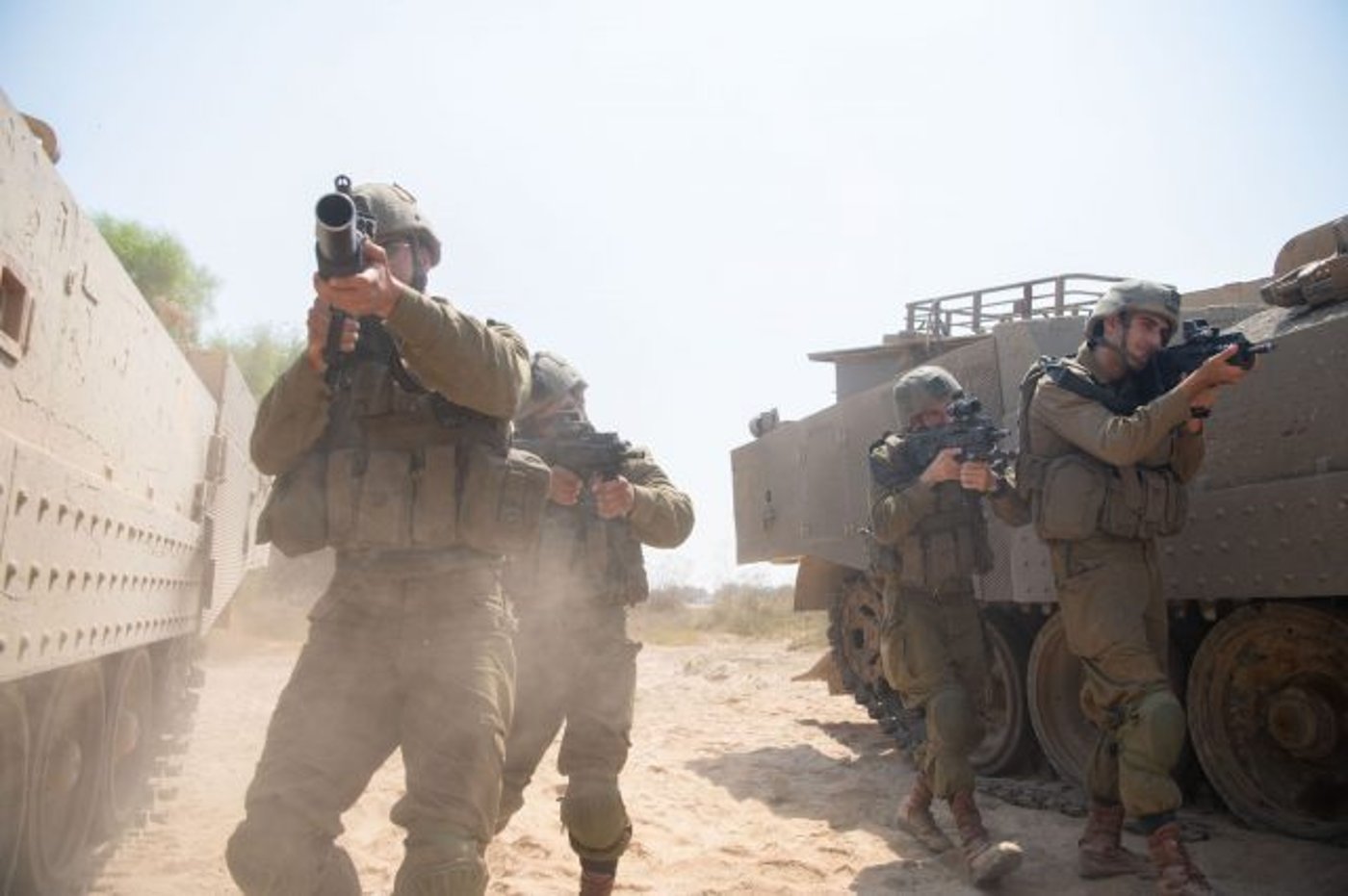 כוחות קרקעיים פורקים בגבול רצועת עזה (דובר צה"ל)