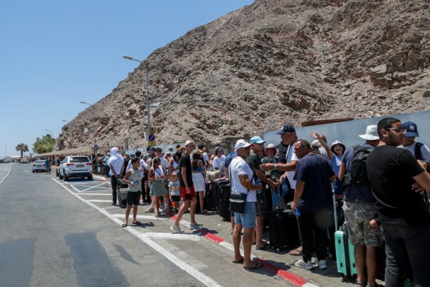 ההמתנה יכולה להגיע לשמונה שעות