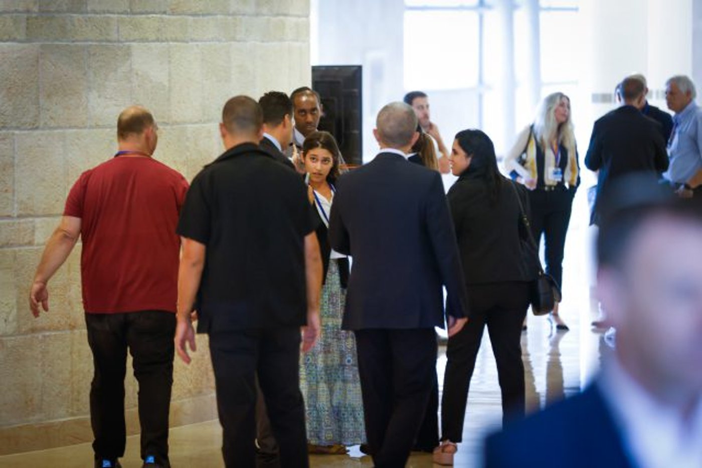 מוכתר בכנסת, אמש, בניסיון לרשום את מפלגתה – שלא צלח בגלל אי הסכמה על זהות המקום הראשון ברשימה