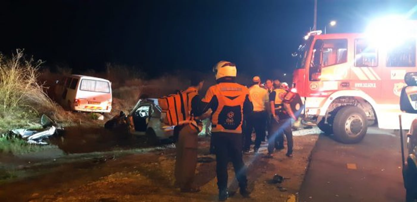 תאונה קטלנית בנתיב העשרה; עשרה פצועים פונו