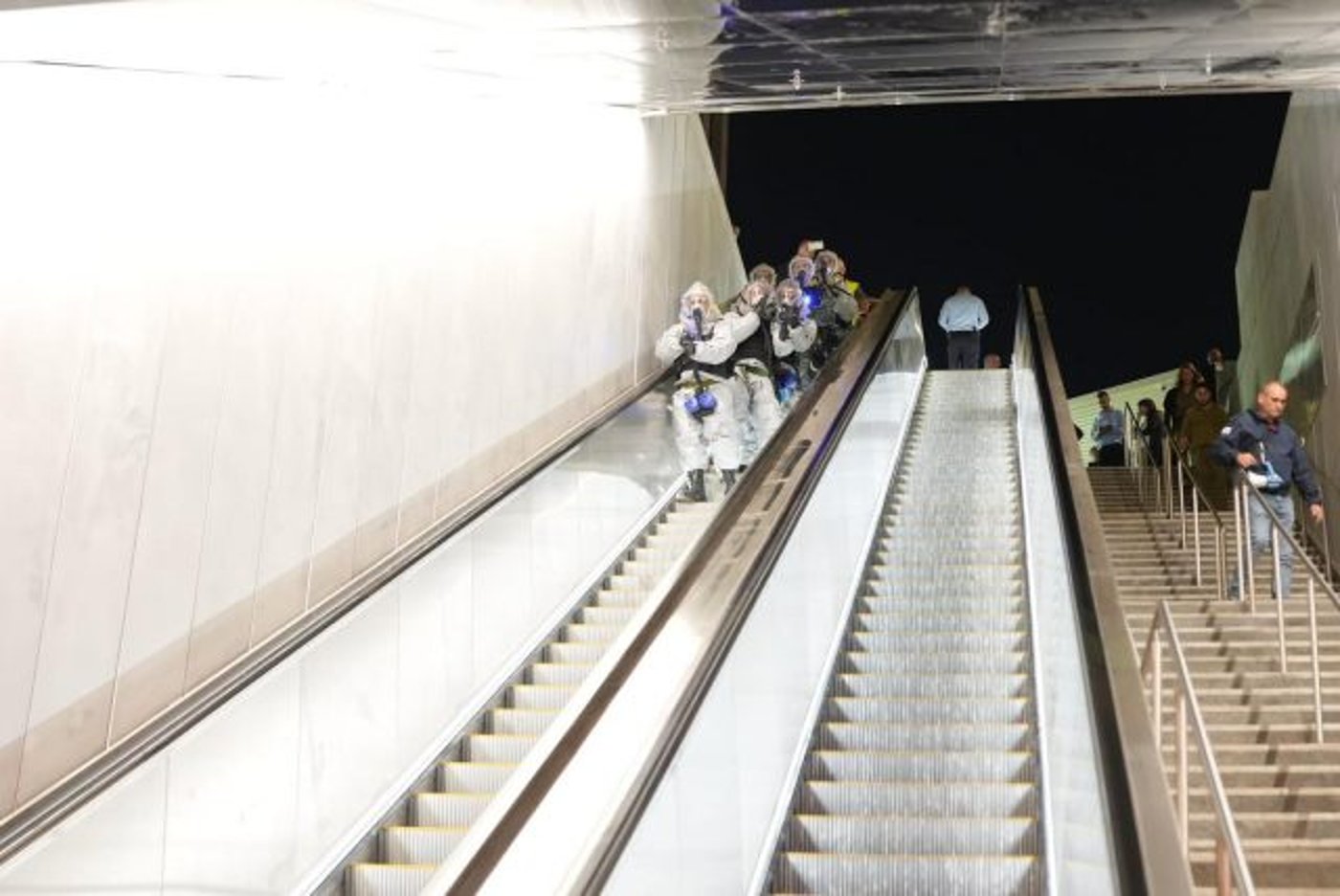 גופי החירום מתרגלים מתקפת טרור ברכבת הקלה
