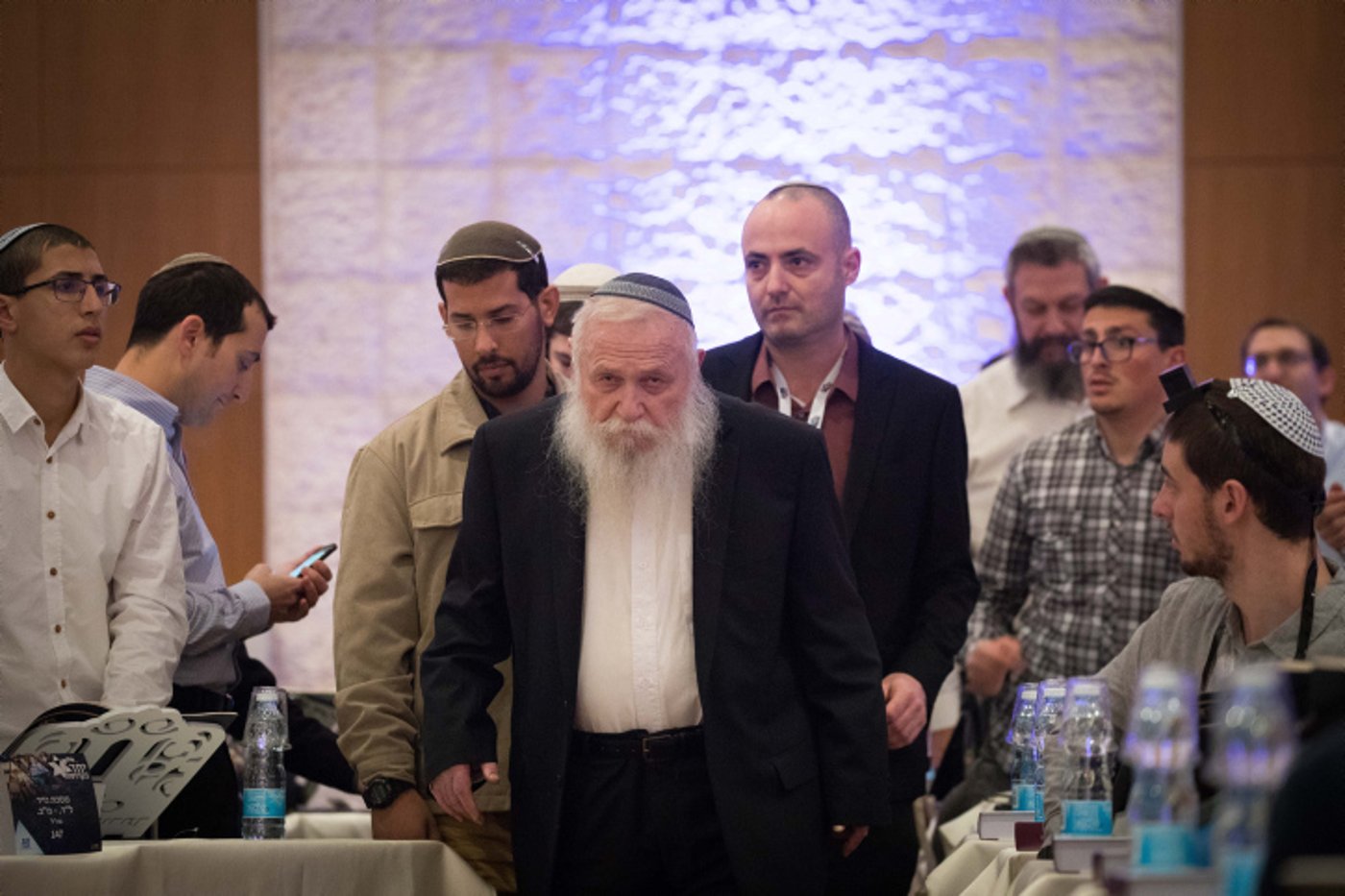 "עזב את העולם אור איתן; הדמעות לא עוצרות"