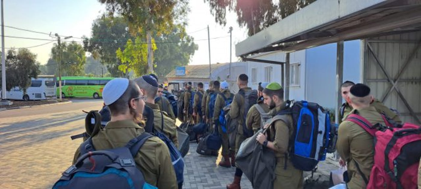 גיוס נעים: 300 חרדים התגייסו אתמול לצה"ל