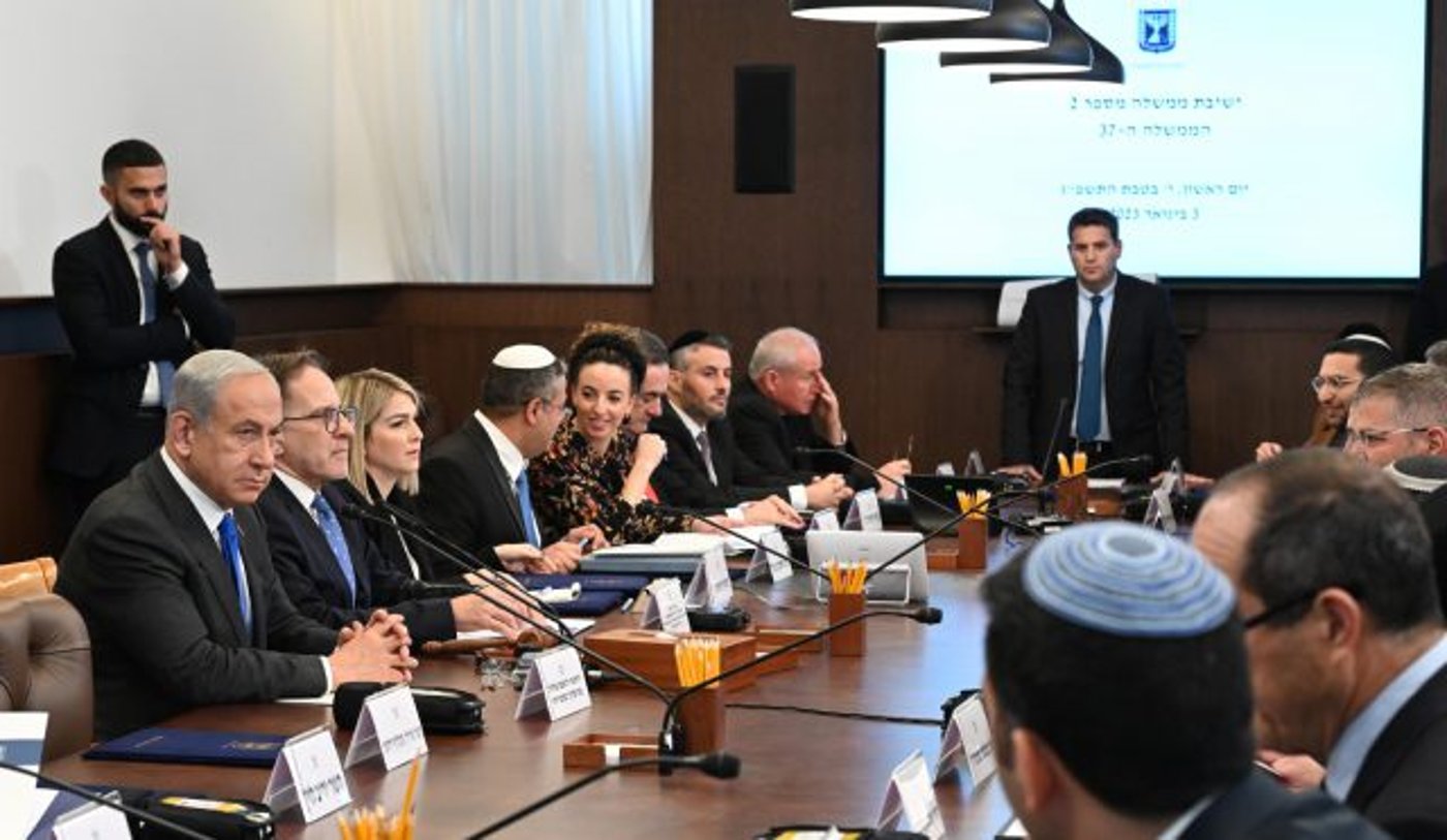 קואליציה במבחן: להיצמד לדרעי או לאידיאולוגיה?