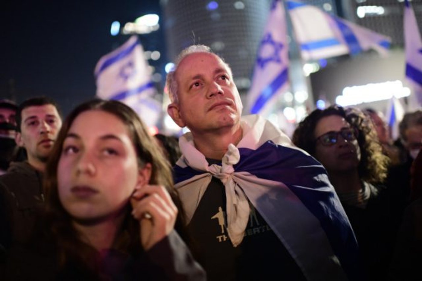100 אלף הפגינו בת"א נגד הממשלה: "זה הזמן השחור"