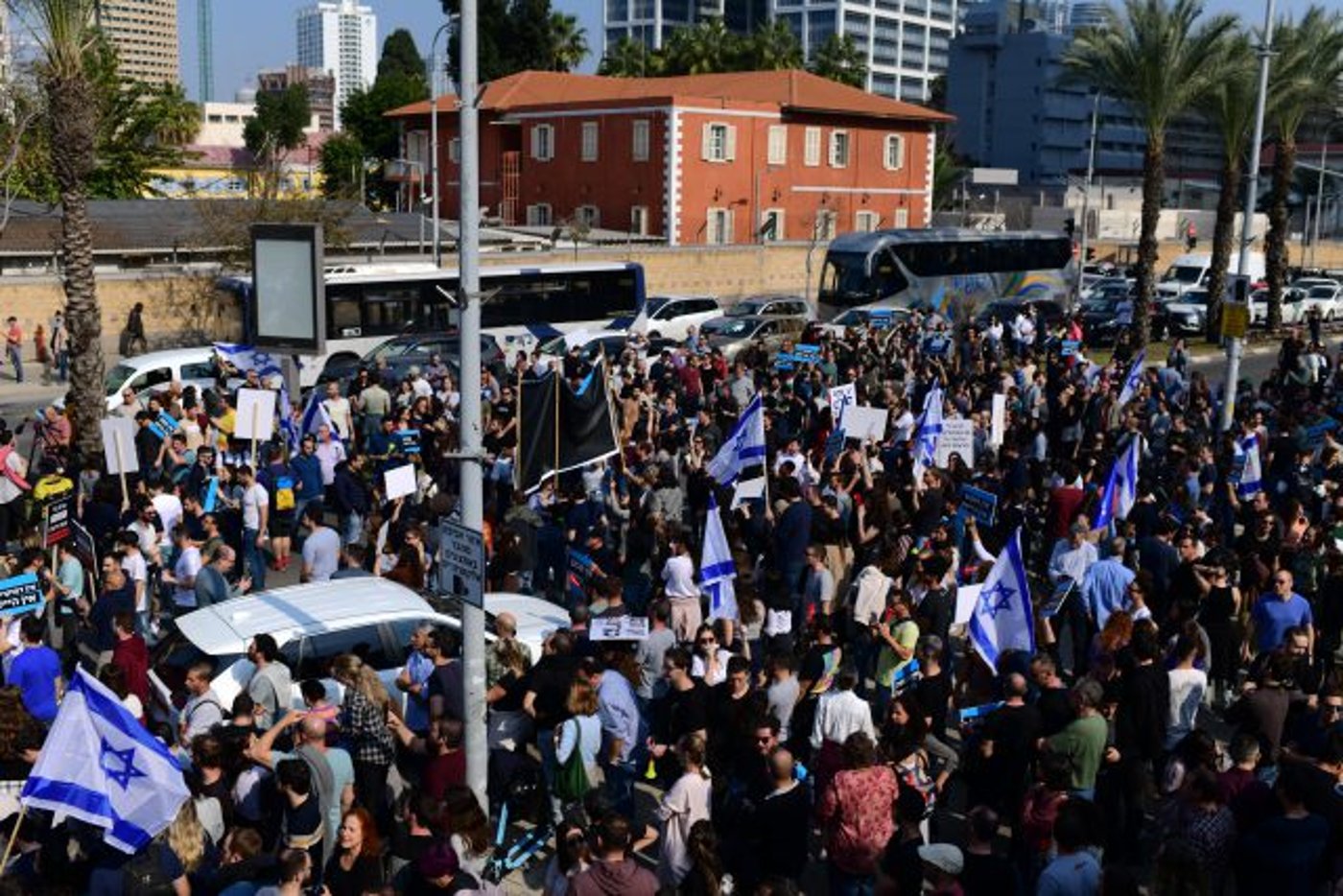 אלפי עובדי הייטק הפגינו בתל אביב: "זו אזעקת אמת"