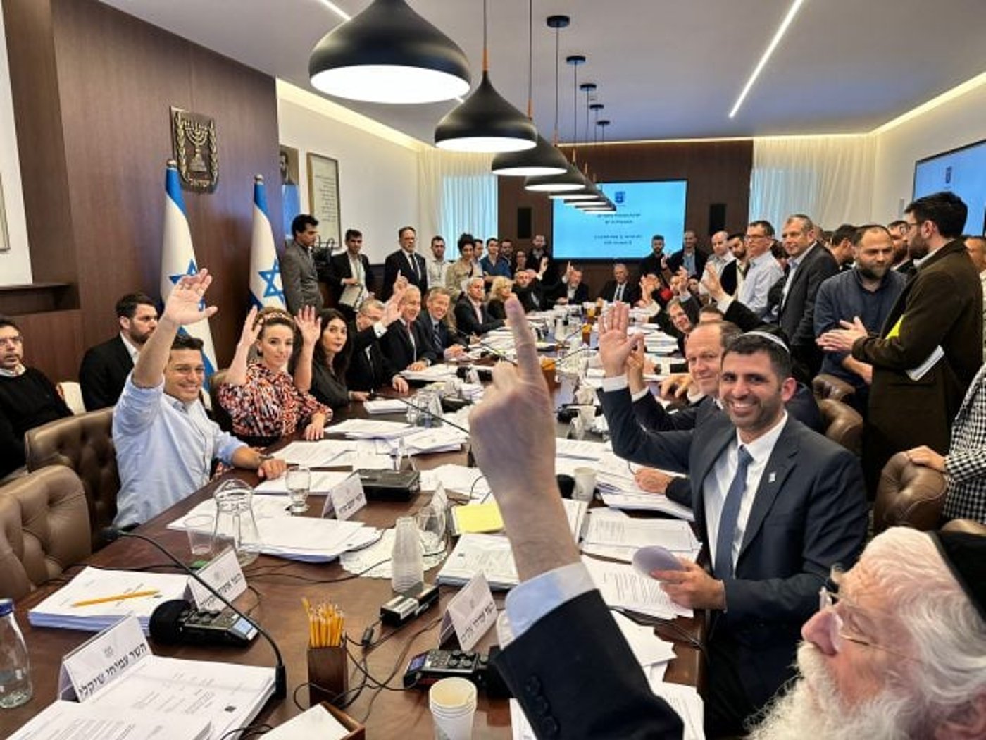 אחרי לילה לבן: הממשלה אישרה את תקציב המדינה