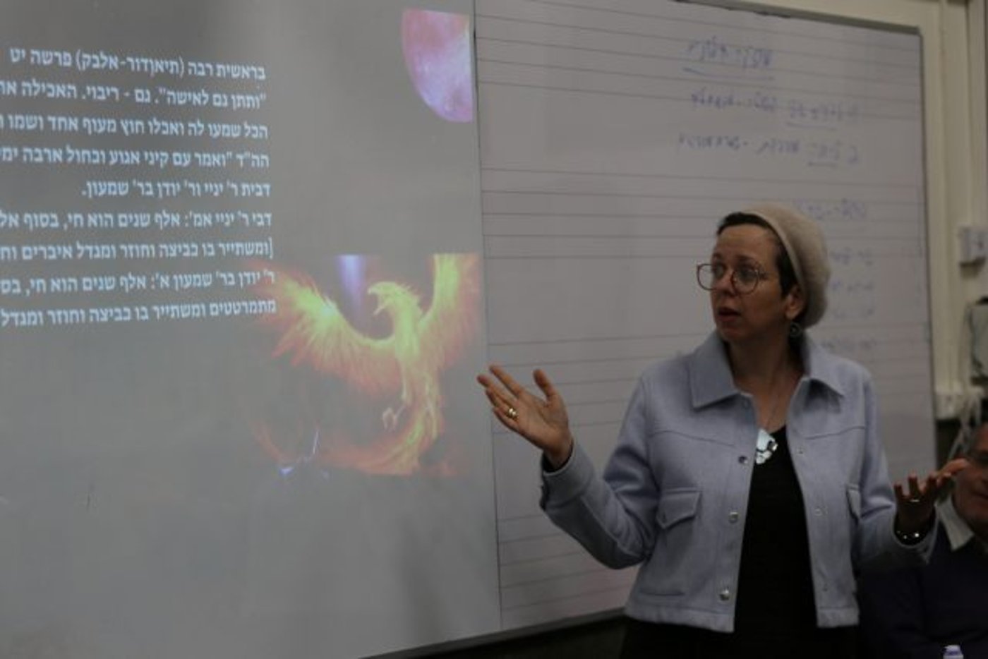 הקשר בין הארי פוטר למדרשי חז"ל. ד"ר תמר מאיר מרצה על "עוף החול"