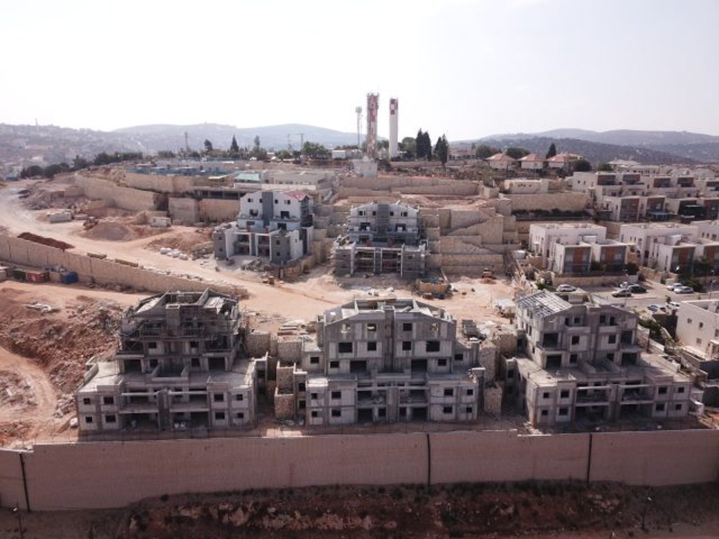 הזדמנות בלעדית להשקעה: בונים עתיד במגדלים