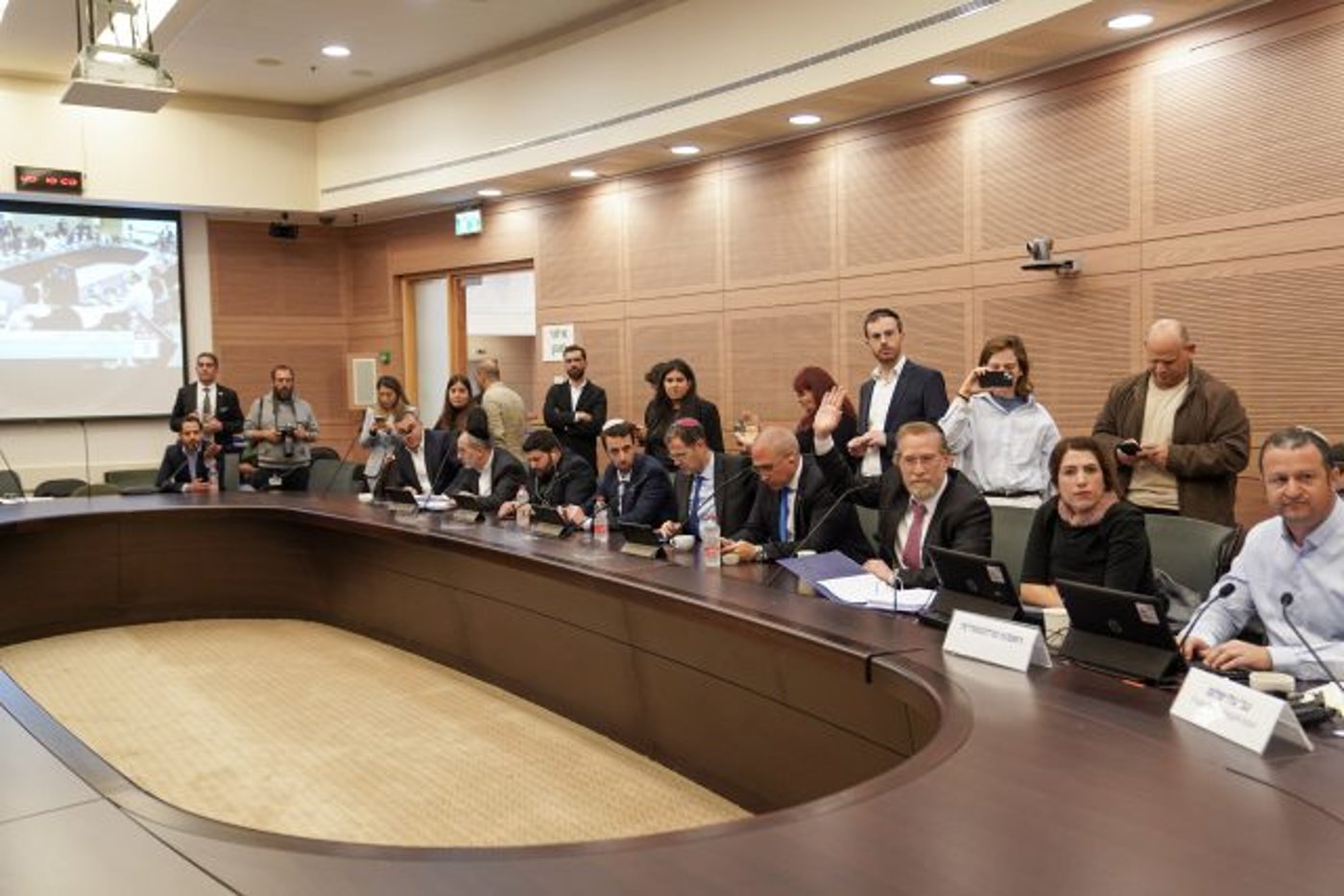 נציגי הקואליציה בוועדת החוקה (דני שם טוב, דוברות הכנסת)