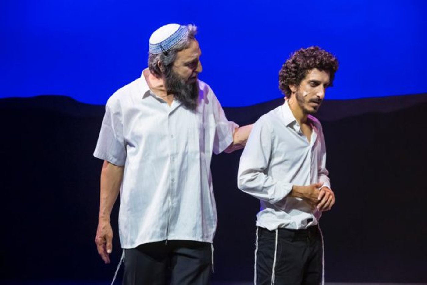 ״פיקוח נפש״ בתיאטרון הקאמרי