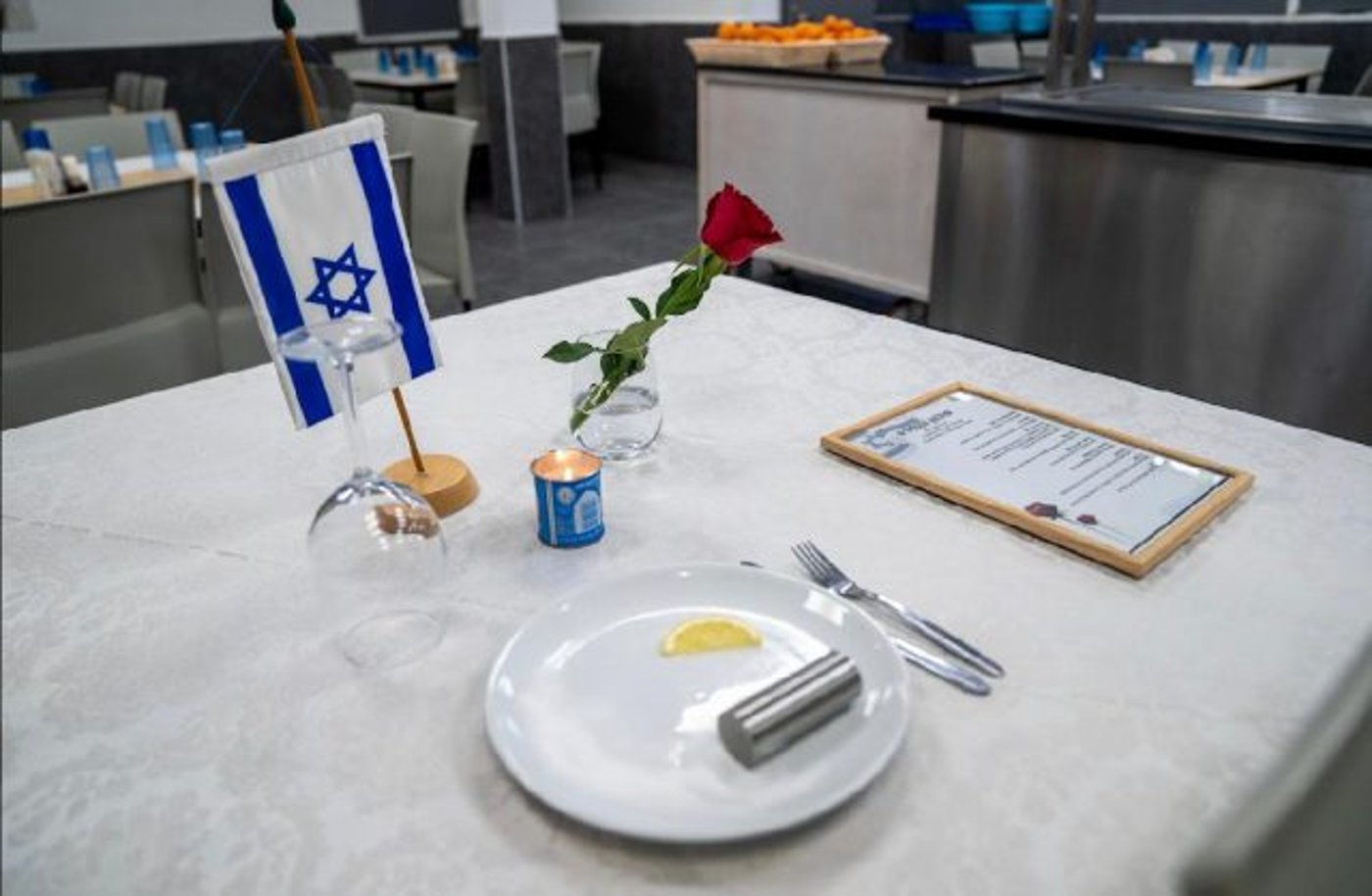 לראשונה בצה"ל: פרויקט 'שולחן לנופל' בחדרי האוכל