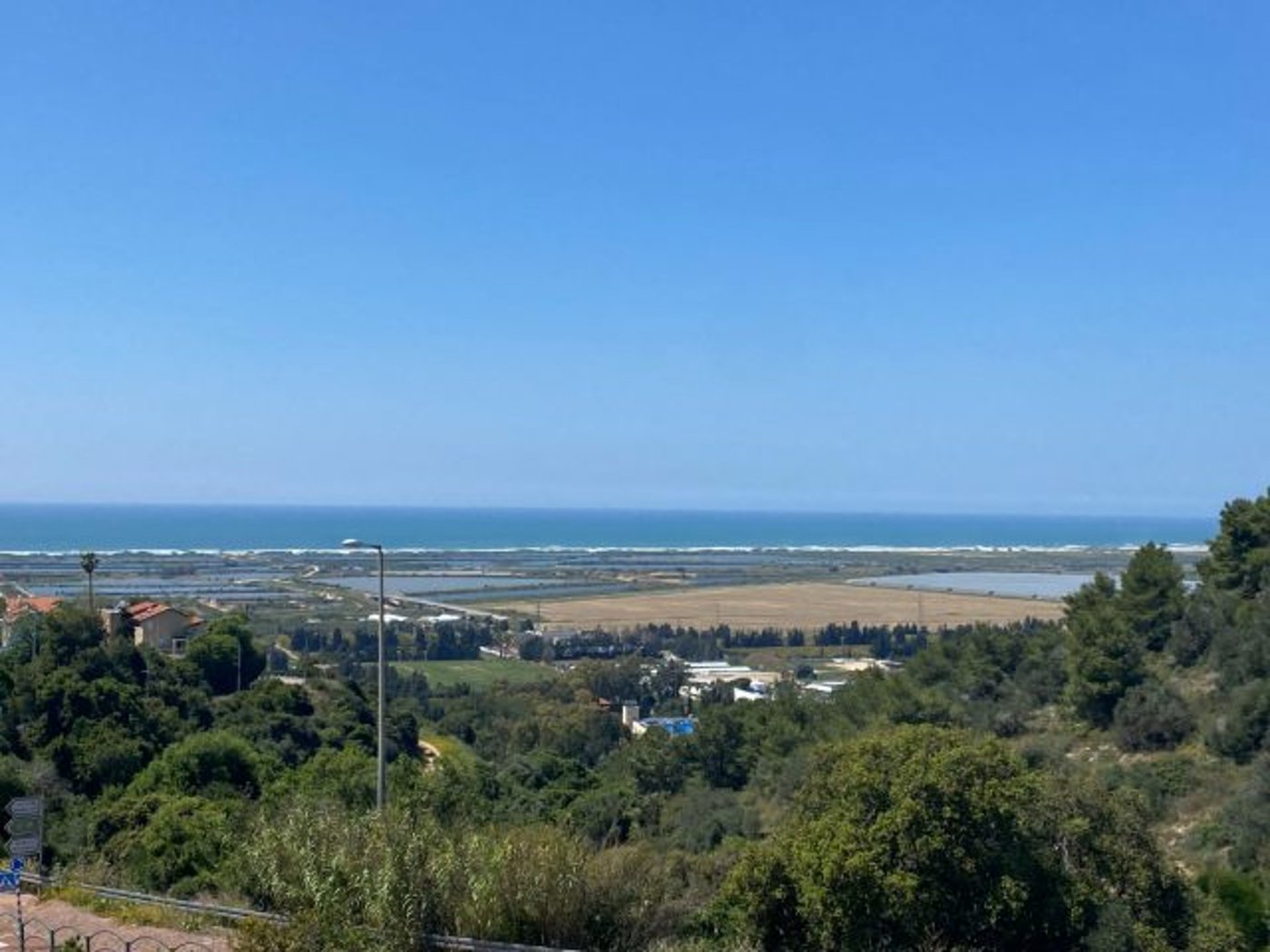 זיכרון יעקב Welcome to (באדיבות המצלם)